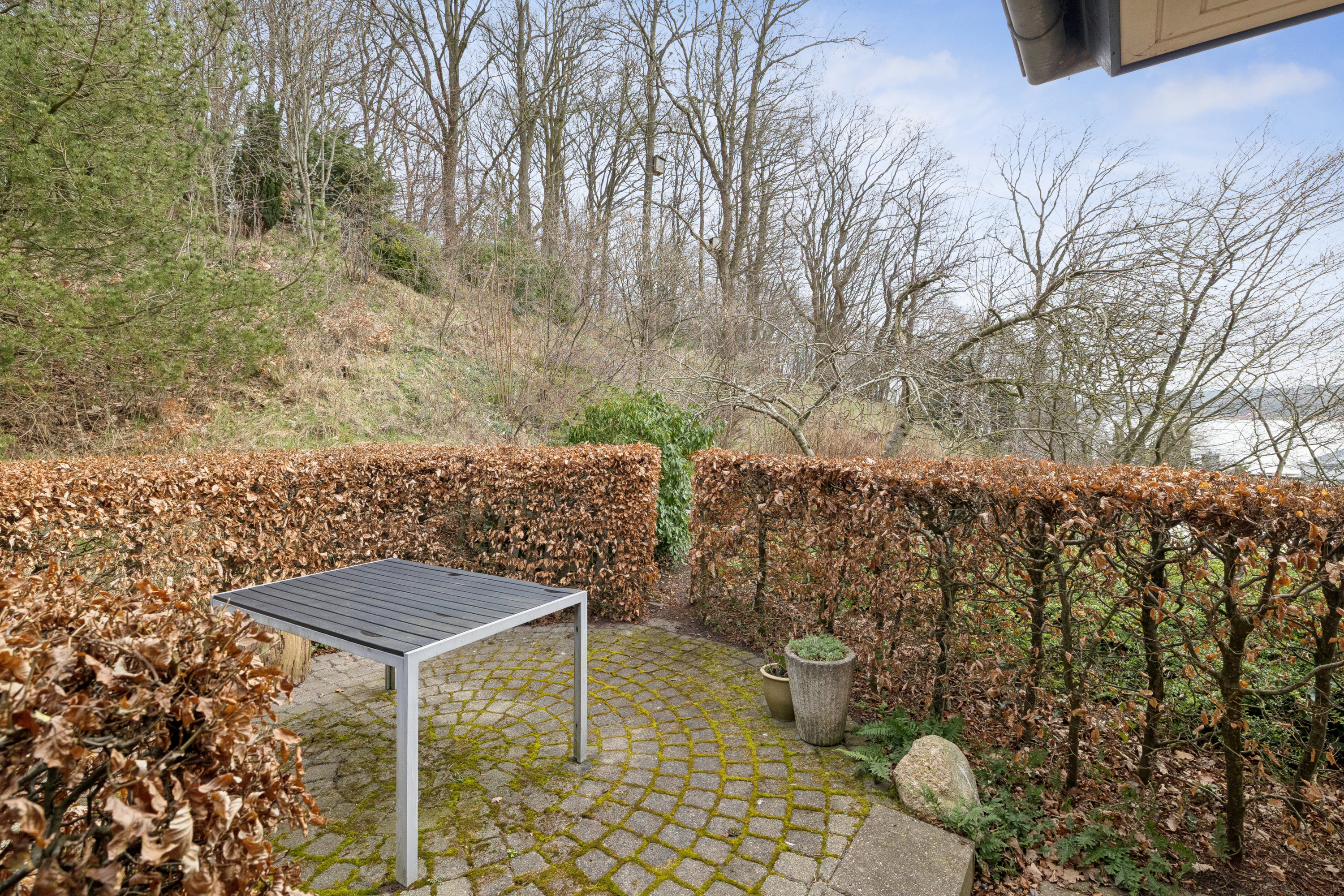 Fremhævet terrasse billede i fuldskærmstilstand. Billede af Fyrbakken 8, 9500 Hobro