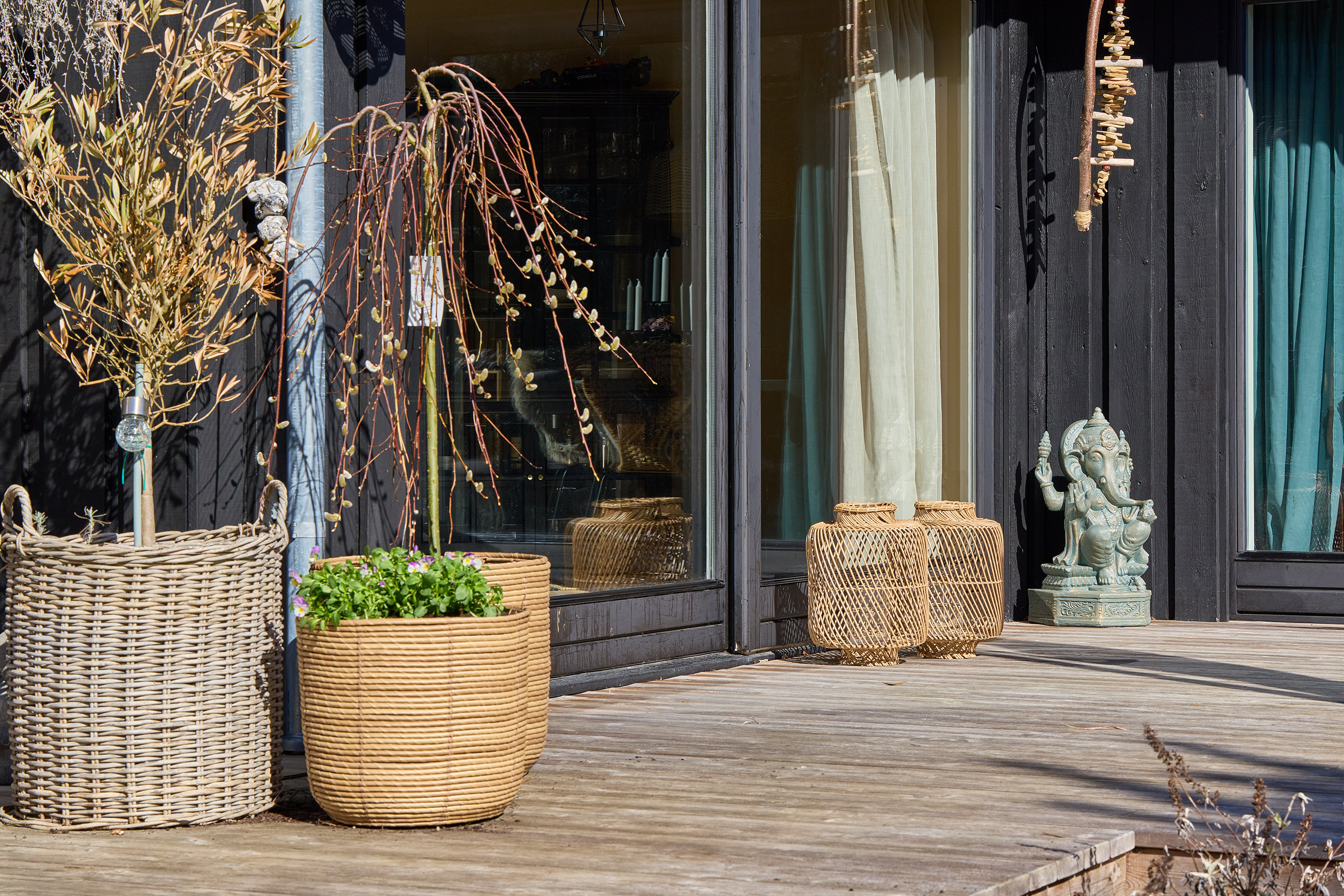 Fremhævet terrasse billede i fuldskærmstilstand. Billede af Bastevangen 29, Udsholt, 3230 Græsted