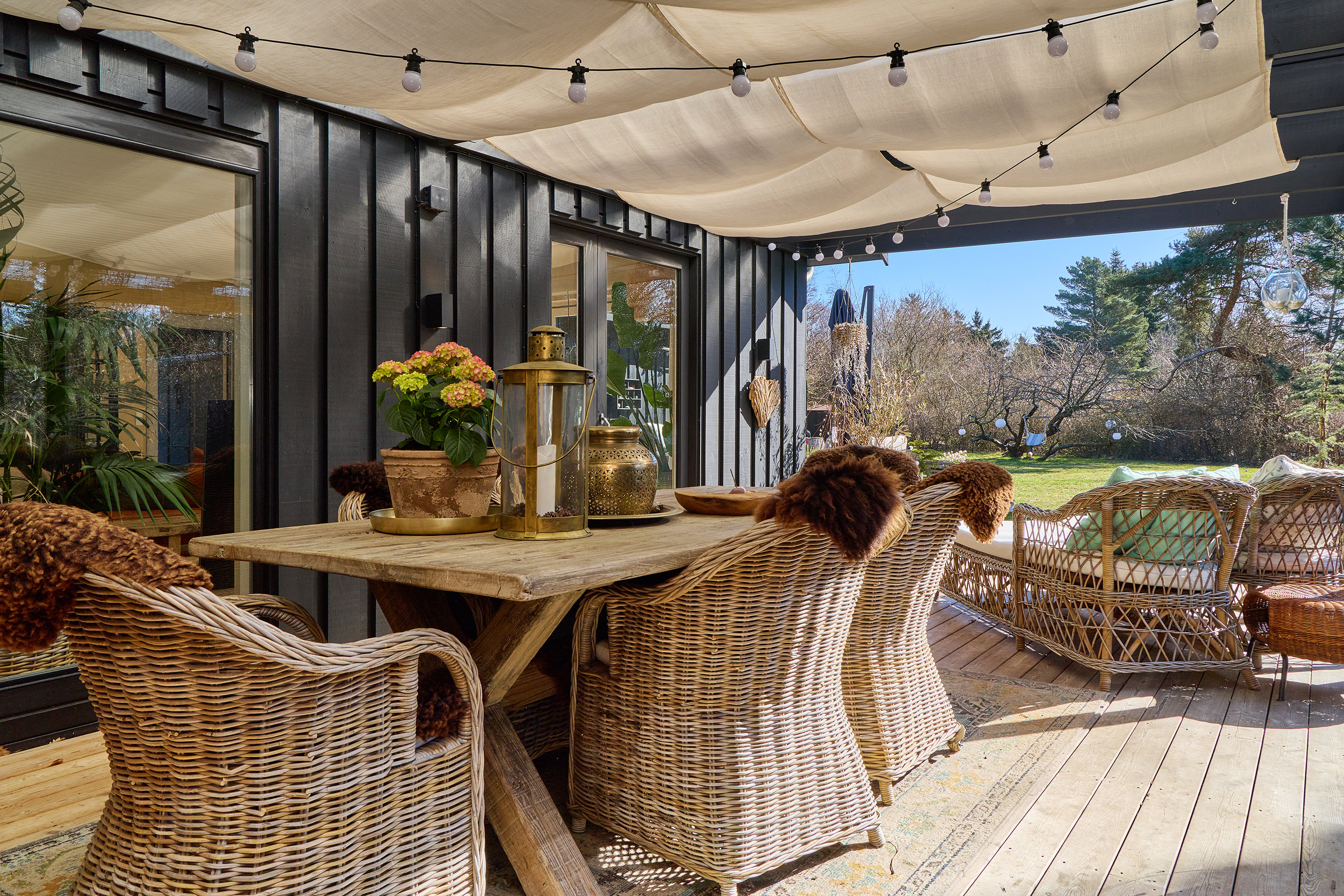 Fremhævet terrasse billede i fuldskærmstilstand. Billede af Bastevangen 29, Udsholt, 3230 Græsted