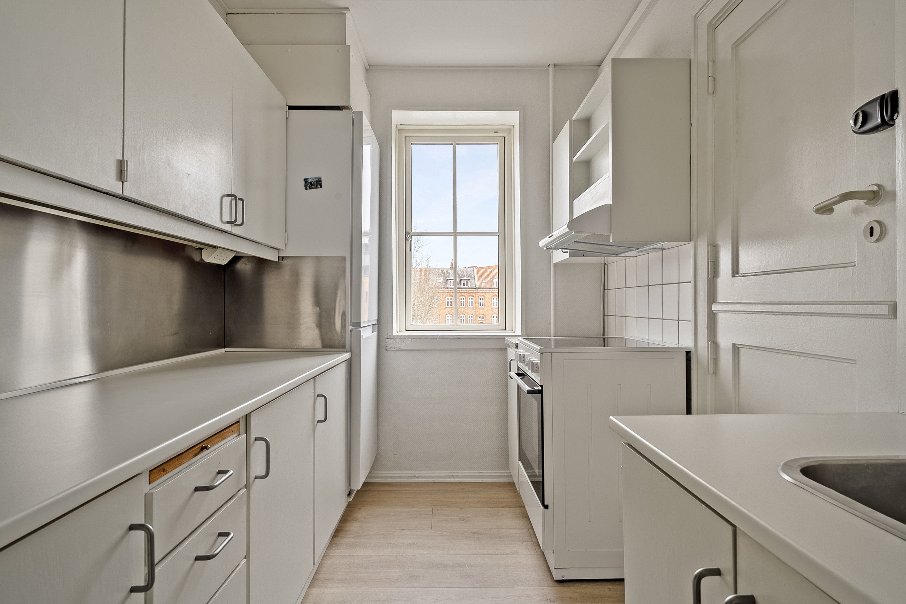 Fremhævet køkken billede i fuldskærmstilstand. Billede af Emil Møllers Gade 18, 1. tv., 8700 Horsens