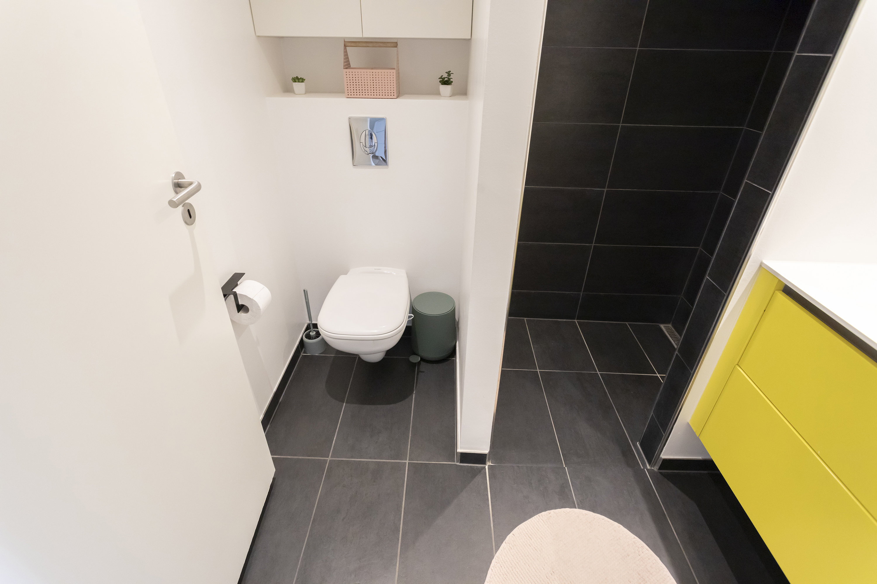 Fremhævet badeværelse billede i fuldskærmstilstand. Billede af Krimsvej 7B, 2300 København S