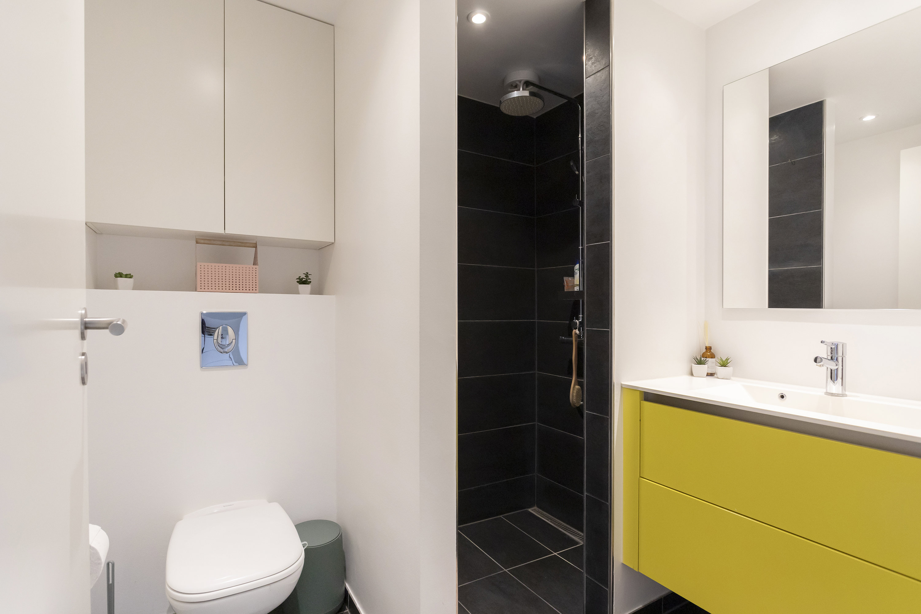 Fremhævet badeværelse billede i fuldskærmstilstand. Billede af Krimsvej 7B, 2300 København S