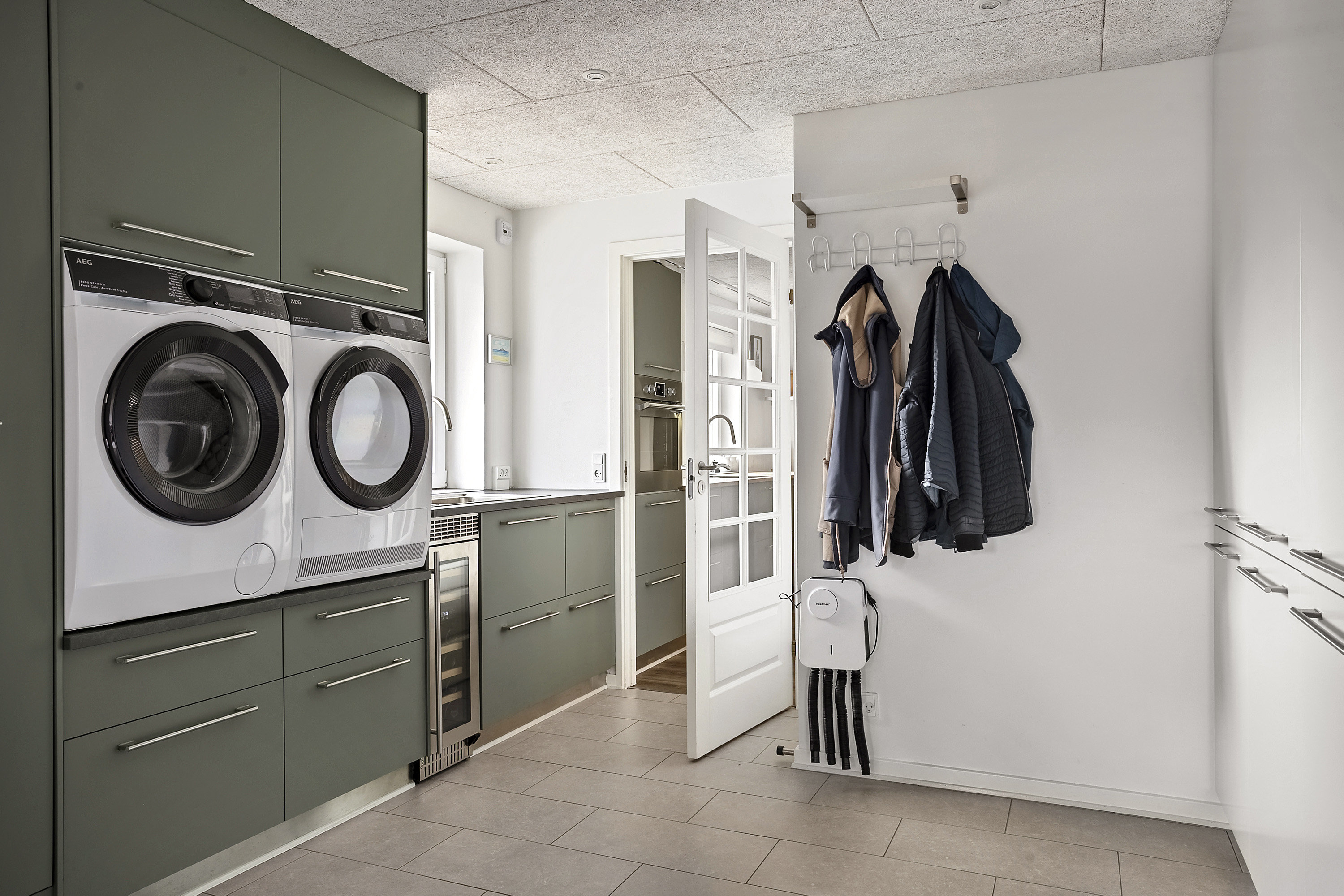 Fremhævet værelse billede i fuldskærmstilstand. Billede af Holmeåvænget 23, 6682 Hovborg