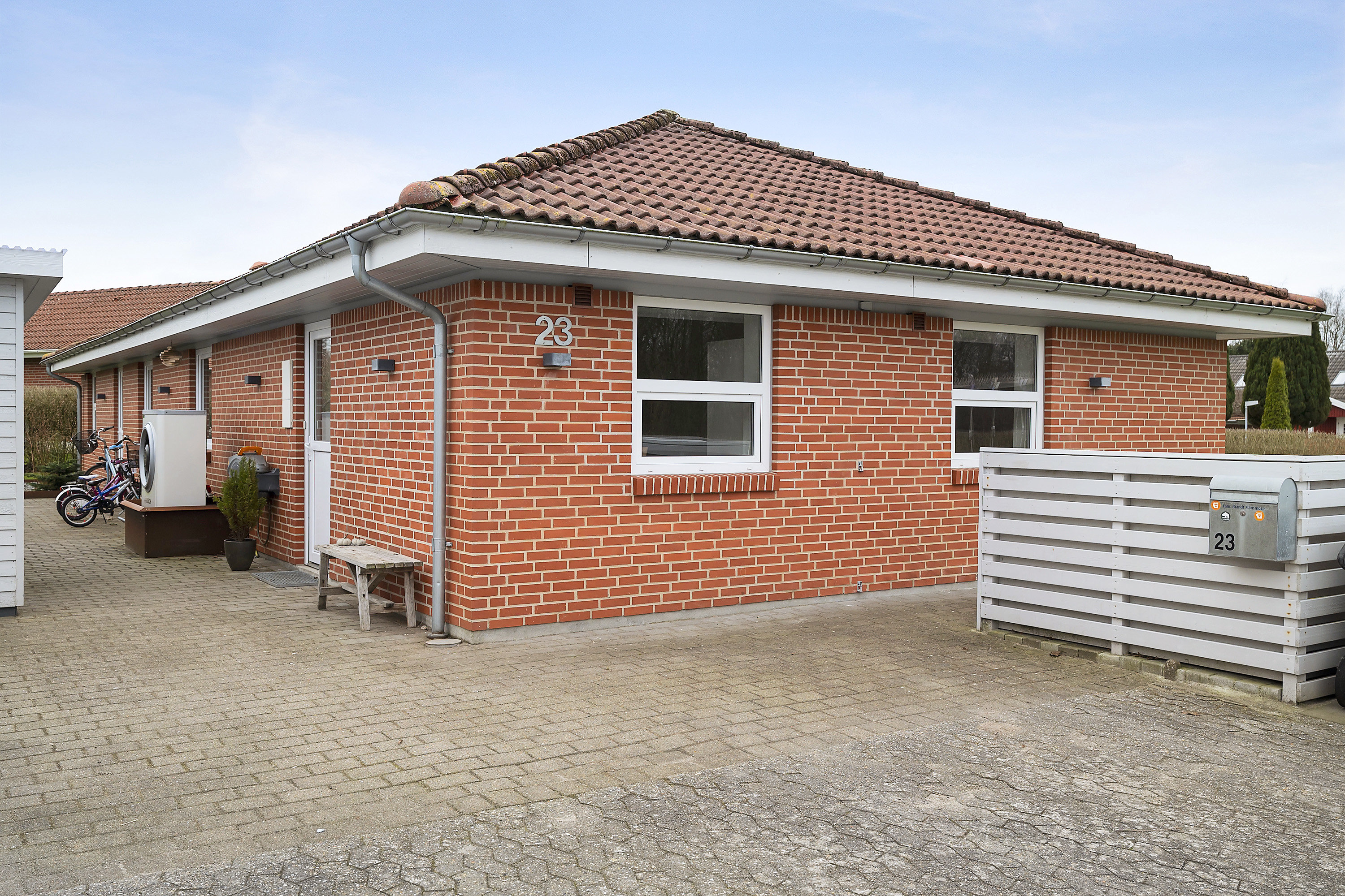 Fremhævet område billede i fuldskærmstilstand. Billede af Holmeåvænget 23, 6682 Hovborg