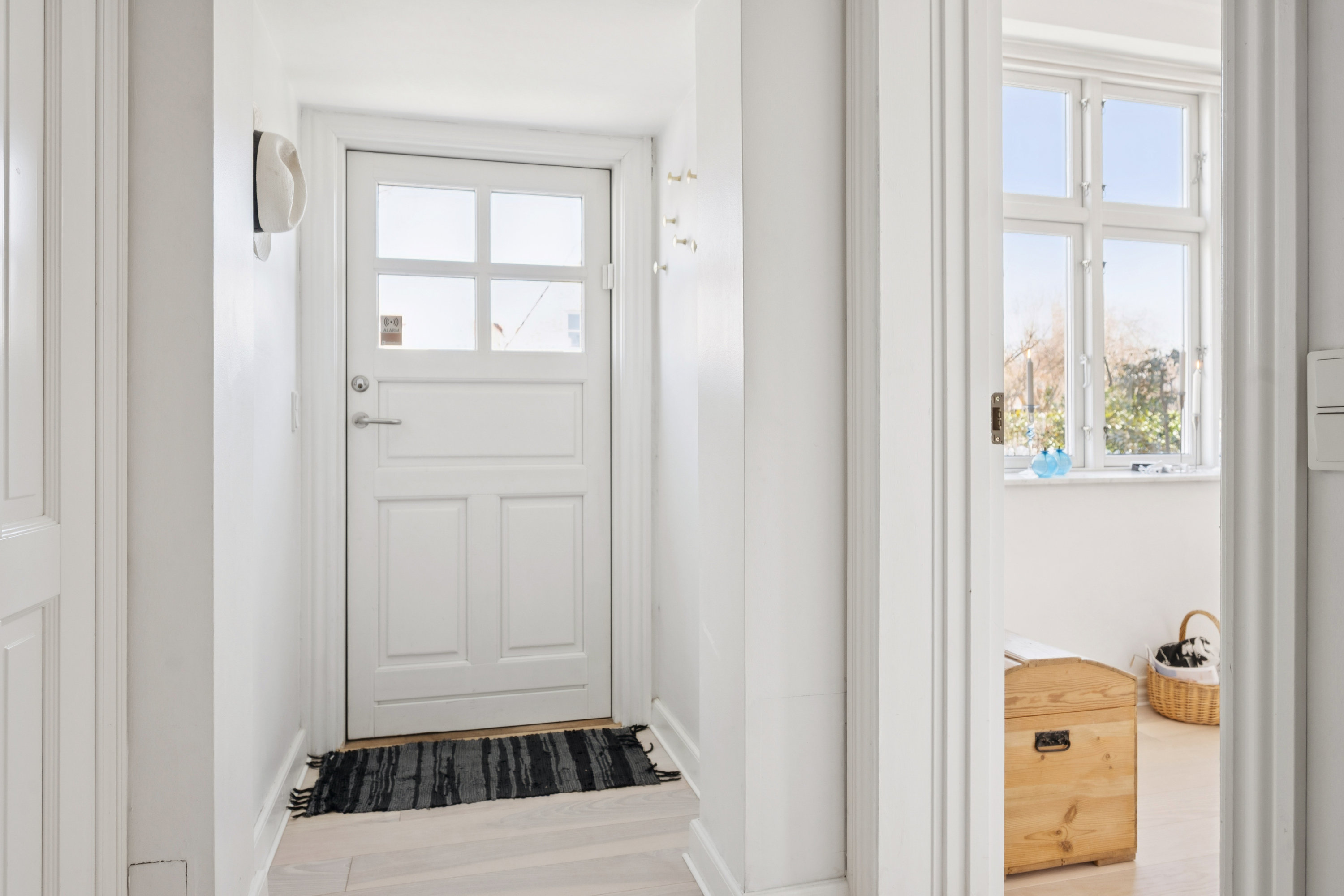 Fremhævet entré billede i fuldskærmstilstand. Billede af Mansasvej 1, 2500 Valby