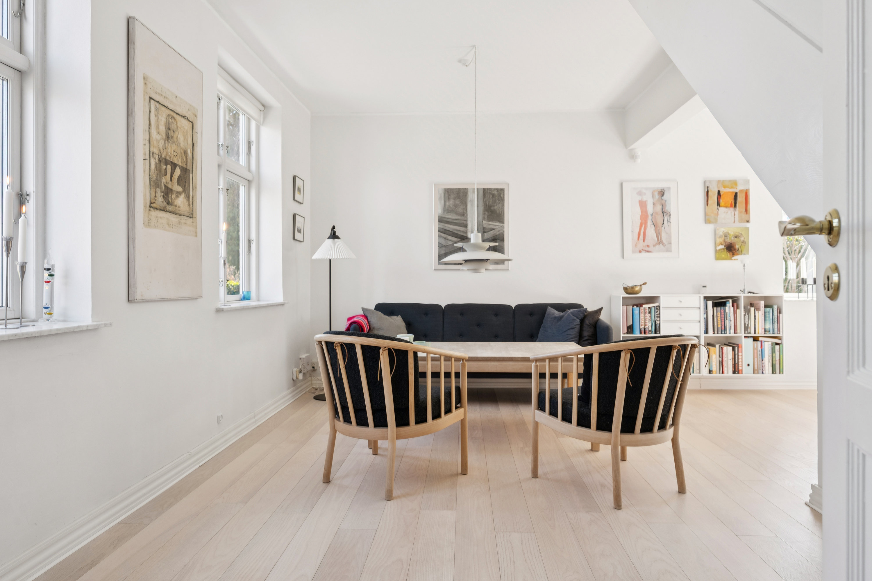 Fremhævet stue billede i fuldskærmstilstand. Billede af Mansasvej 1, 2500 Valby