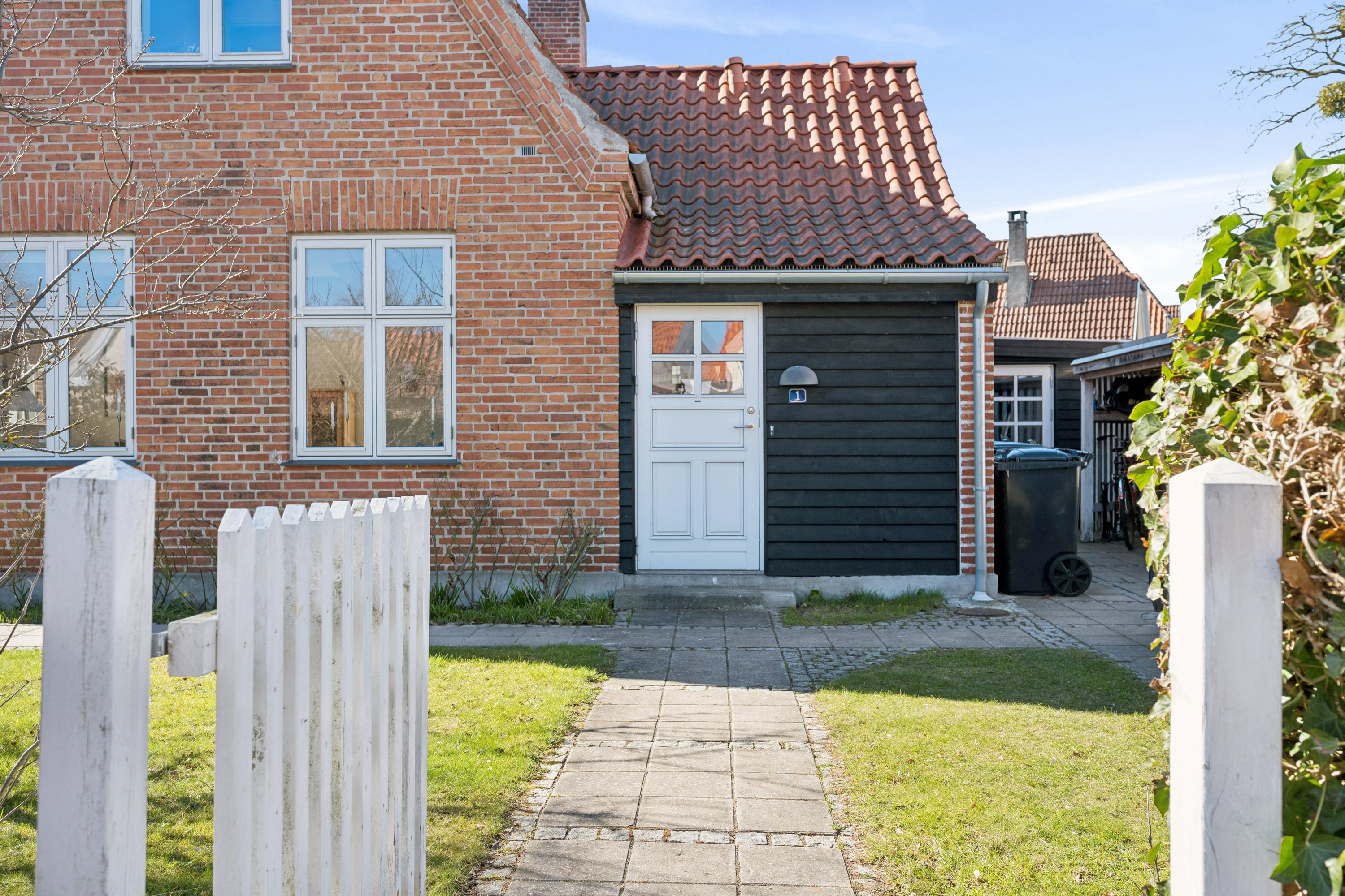 Fremhævet andet billede i fuldskærmstilstand. Billede af Mansasvej 1, 2500 Valby