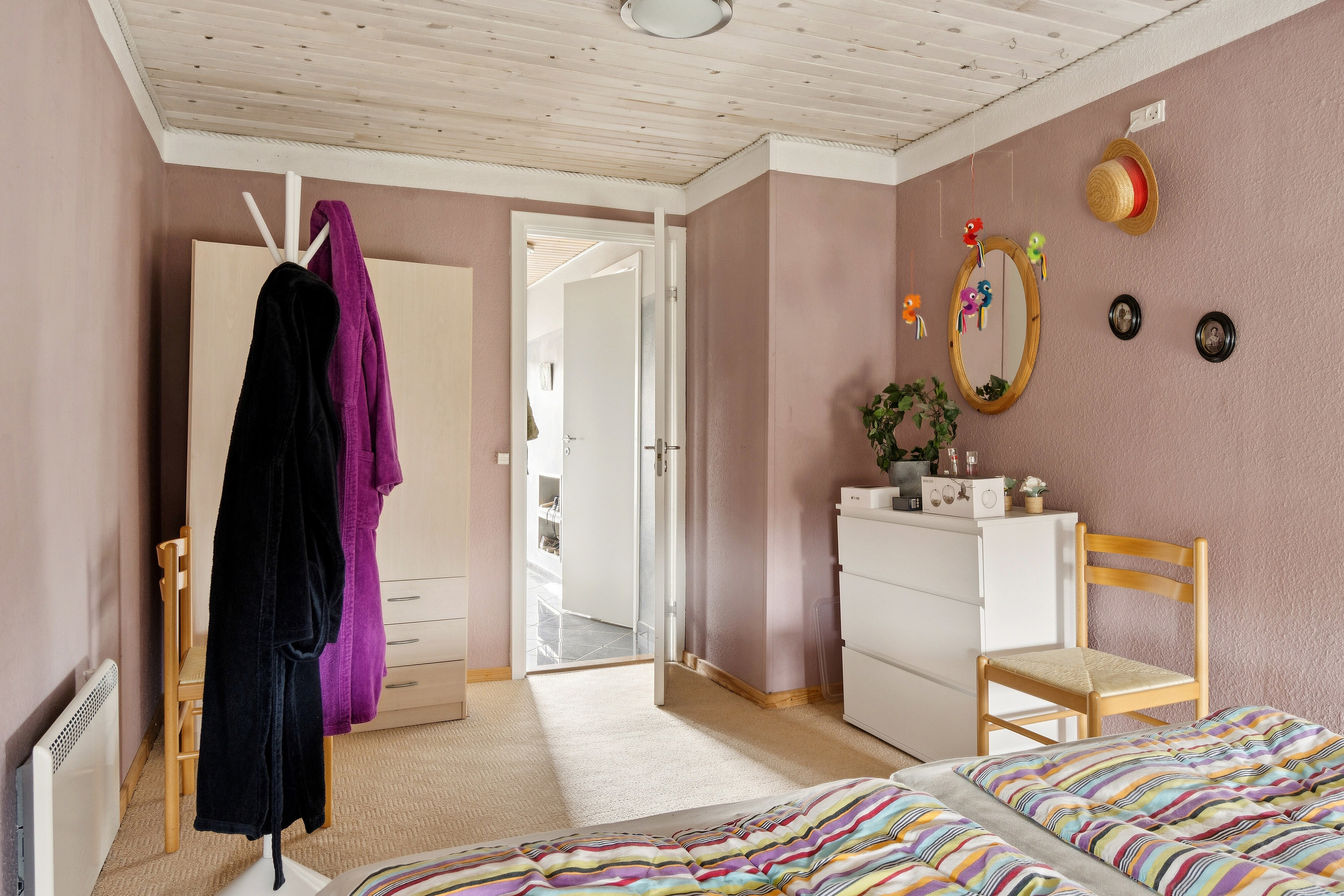 Fremhævet soveværelse billede i fuldskærmstilstand. Billede af Østersvej 5, Bildsø, 4200 Slagelse