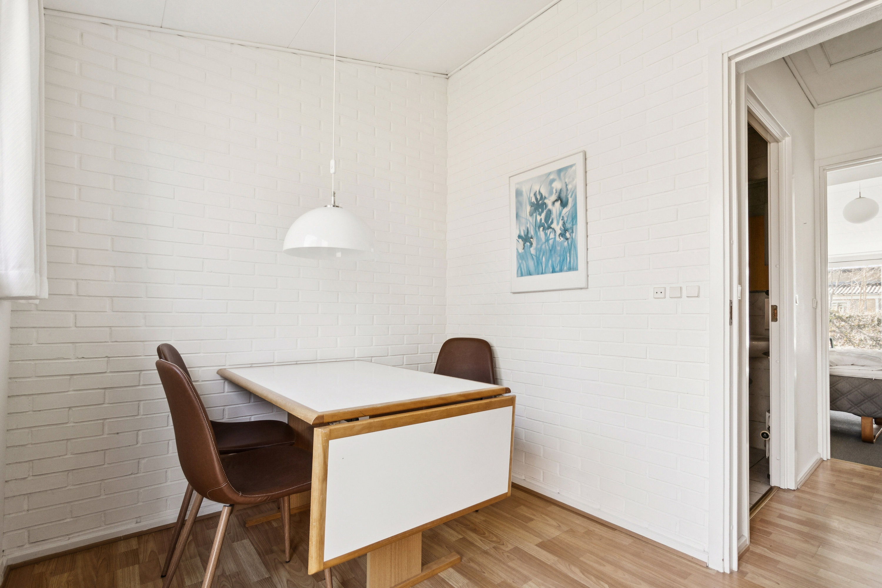 Fremhævet spisestue billede i fuldskærmstilstand. Billede af Boulevarden 11D, Balka, 3730 Nexø