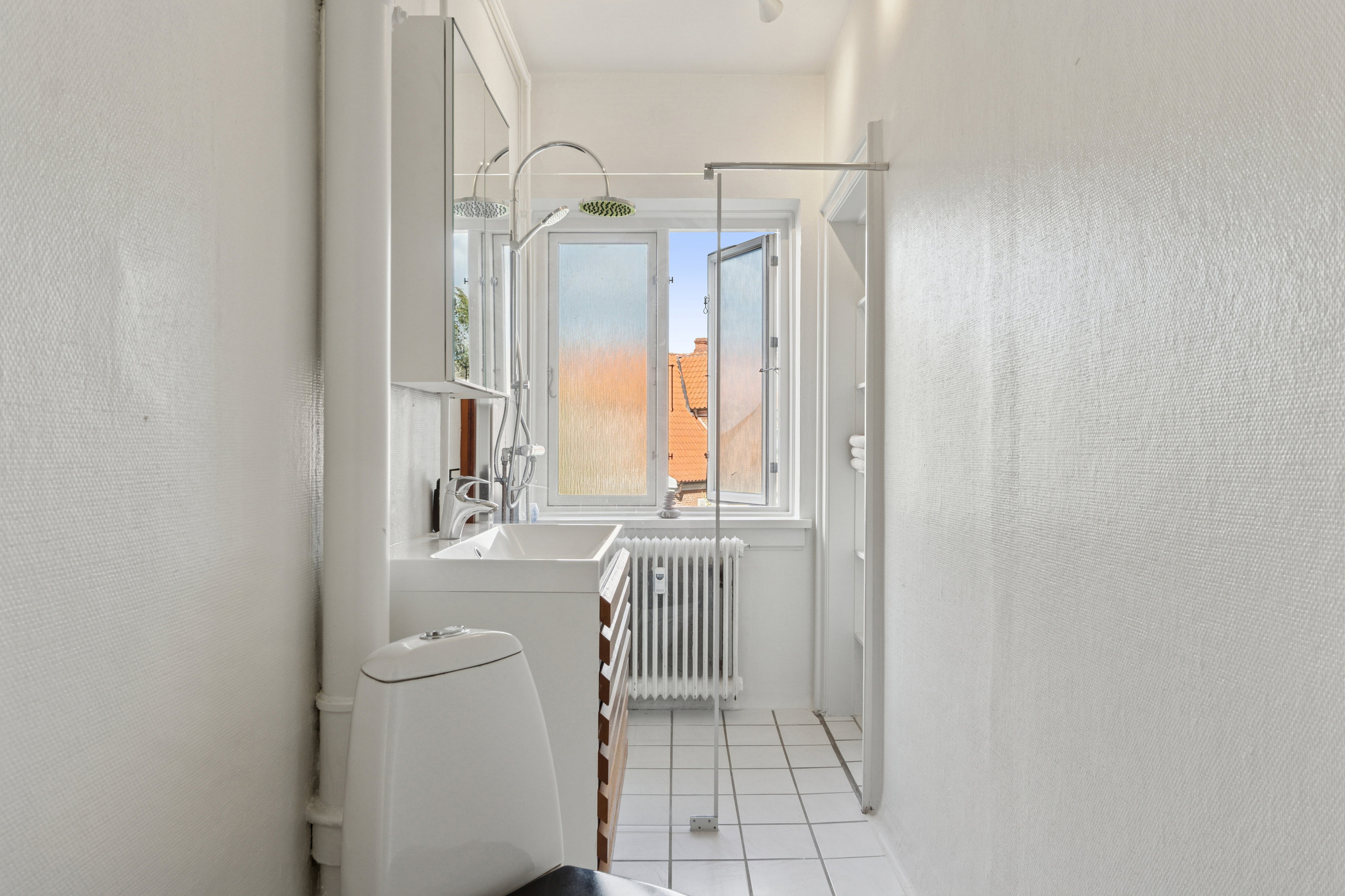 Fremhævet  billede i fuldskærmstilstand. Billede af Rugårdsvej 57, 1., 5000 Odense C