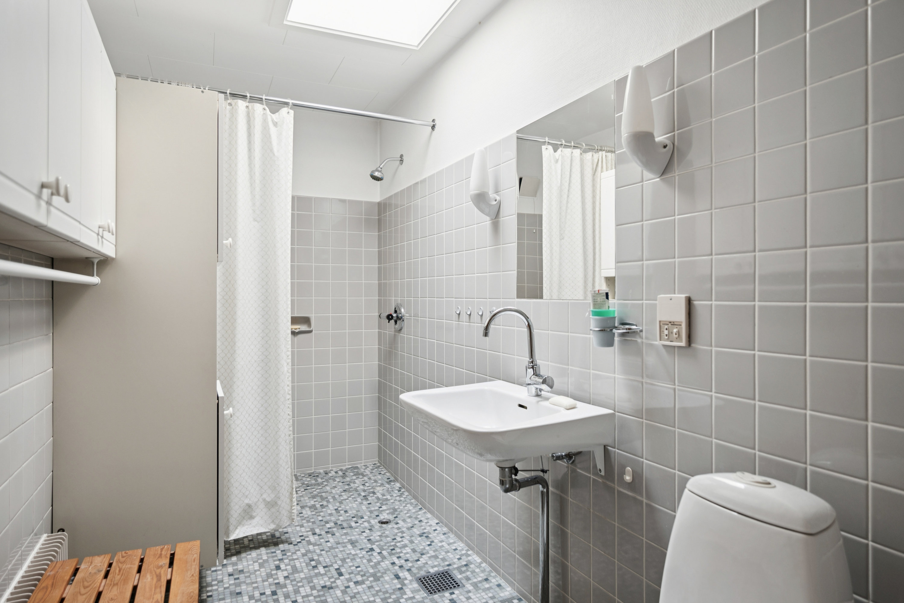 Fremhævet badeværelse billede i fuldskærmstilstand. Billede af Skovkilden 5, 2880 Bagsværd