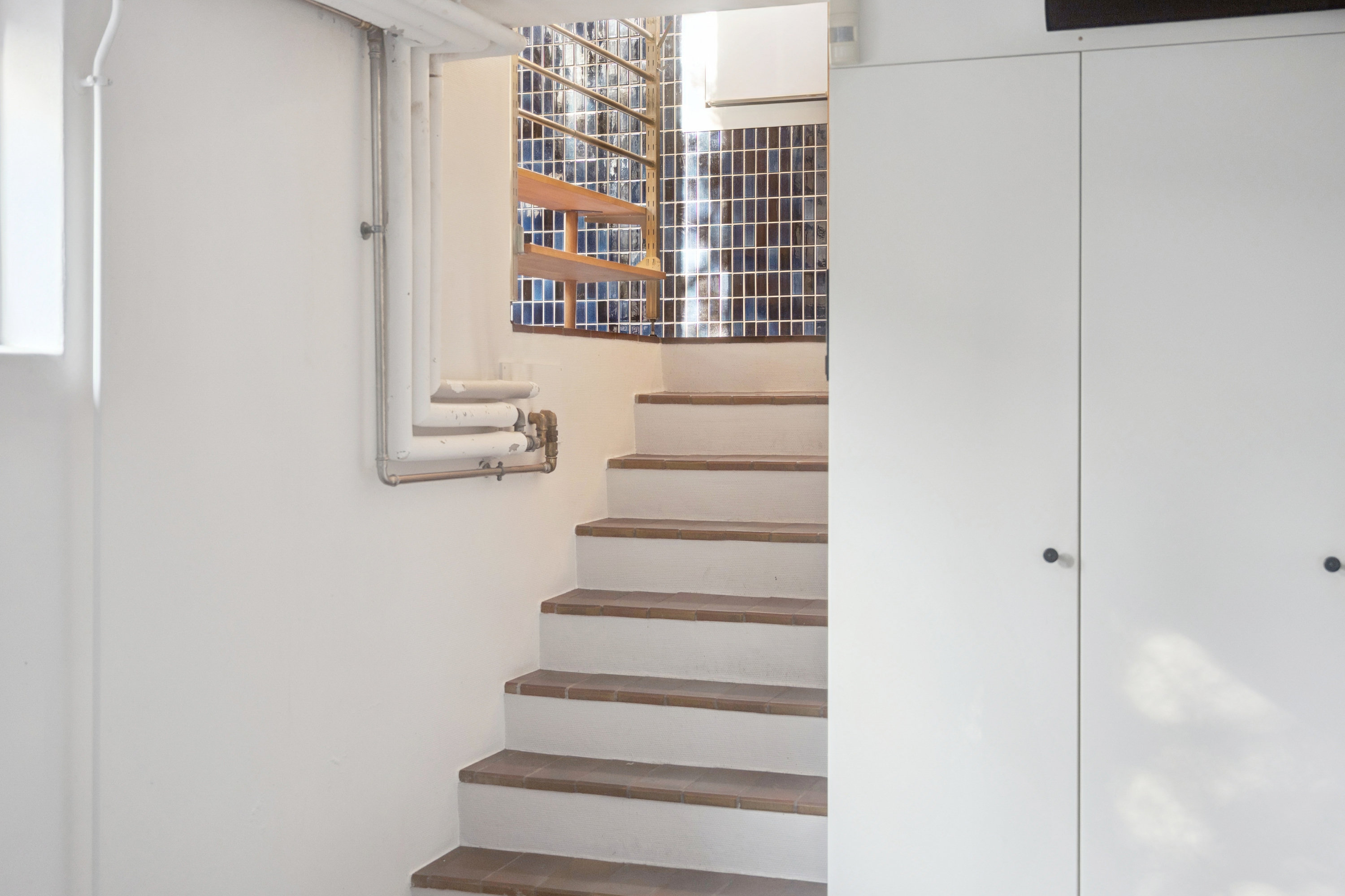 Fremhævet gang billede i fuldskærmstilstand. Billede af Skovkilden 5, 2880 Bagsværd