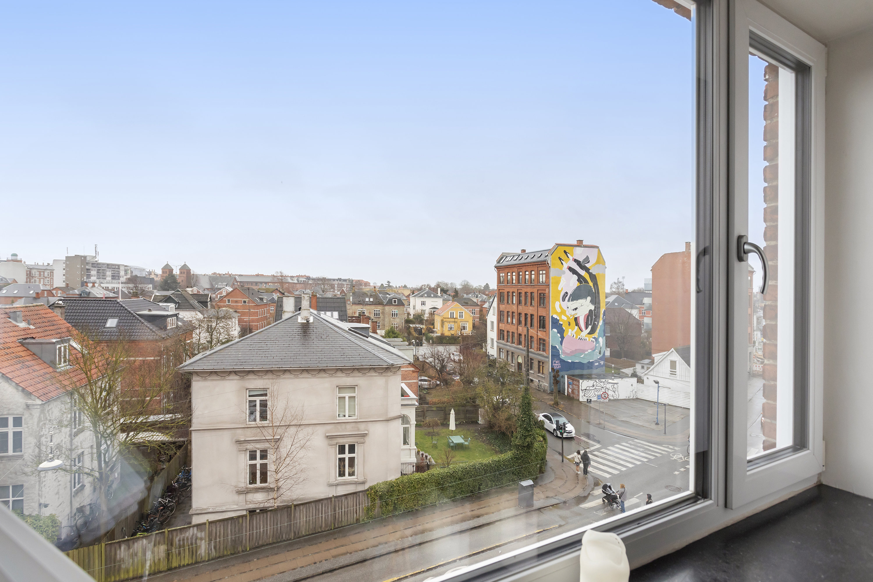 Fremhævet  billede i fuldskærmstilstand. Billede af Englandsvej 12C, 3. tv., 2300 København S