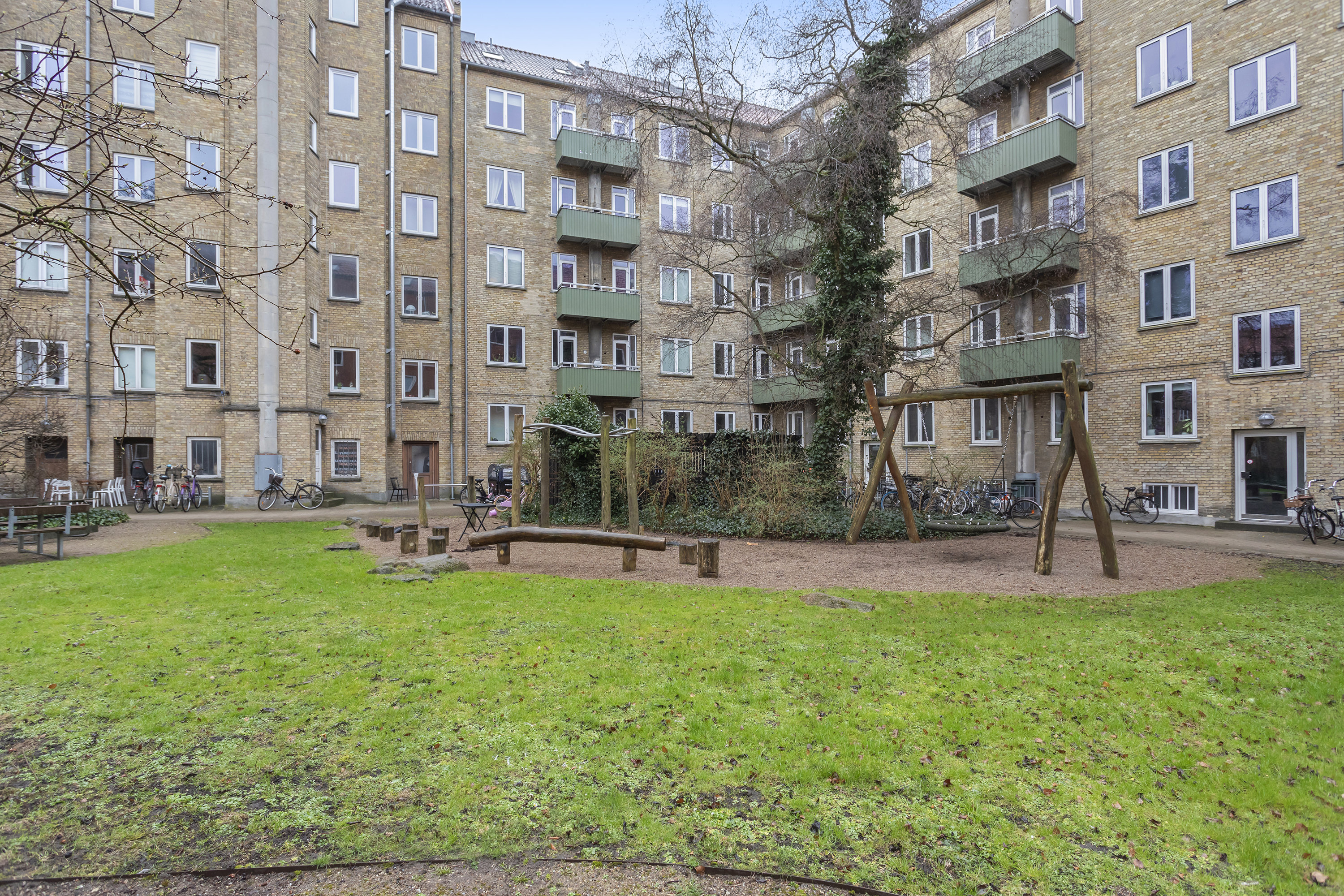 Fremhævet  billede i fuldskærmstilstand. Billede af Englandsvej 12C, 3. tv., 2300 København S