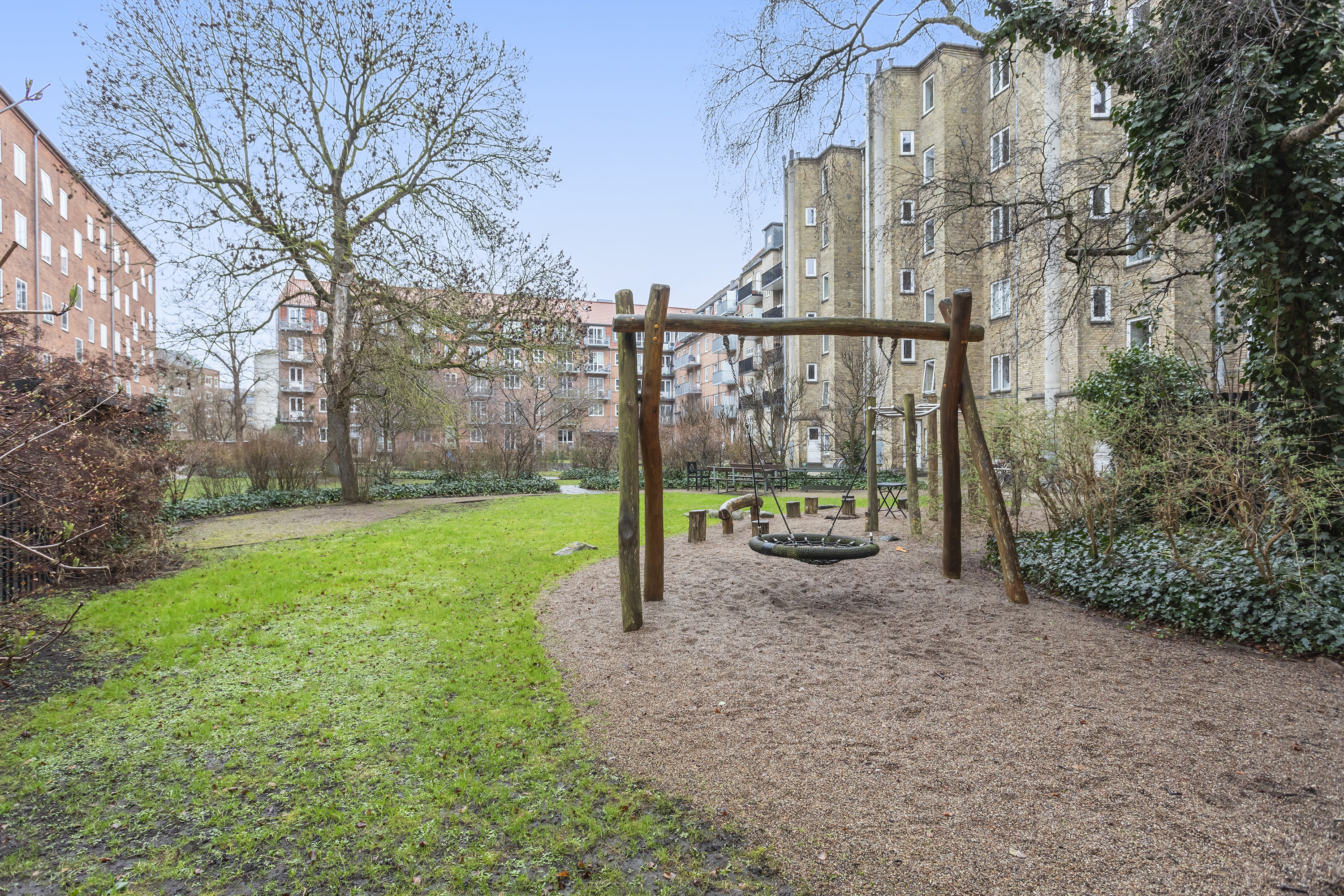 Fremhævet  billede i fuldskærmstilstand. Billede af Englandsvej 12C, 3. tv., 2300 København S