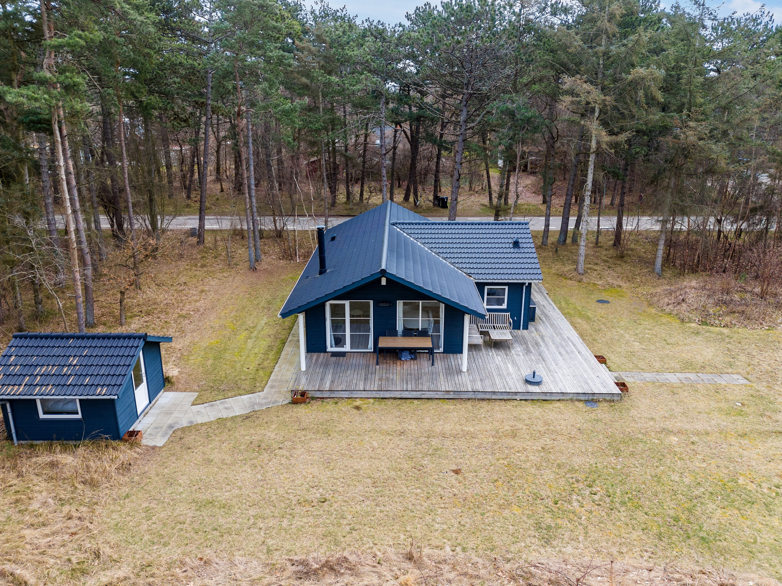 Fremhævet set fra vejen billede i fuldskærmstilstand. Billede af Ved Kanalen 2, Bjerge Sydstrand, 4480 Store Fuglede