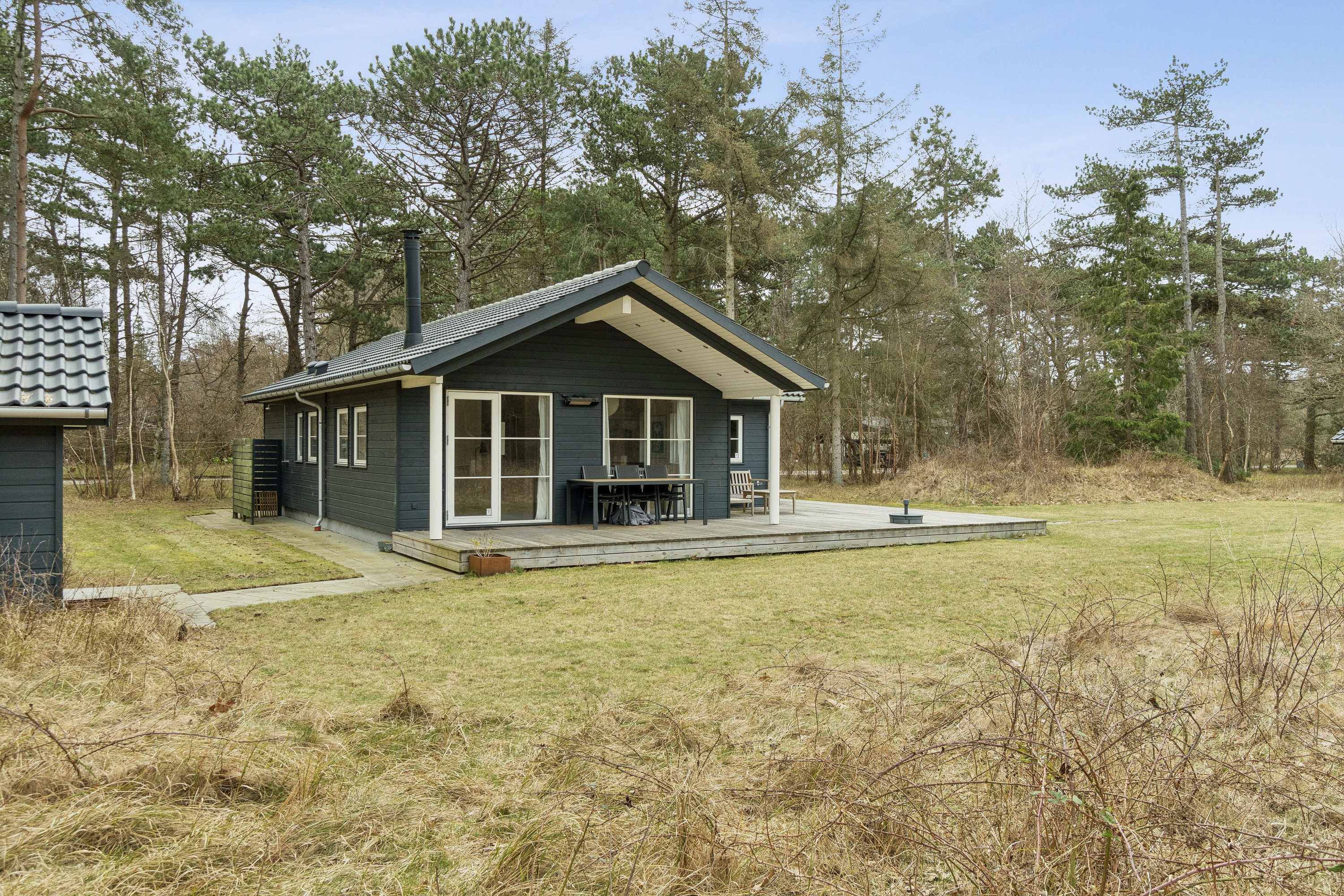 Fremhævet set fra vejen billede i fuldskærmstilstand. Billede af Ved Kanalen 2, Bjerge Sydstrand, 4480 Store Fuglede