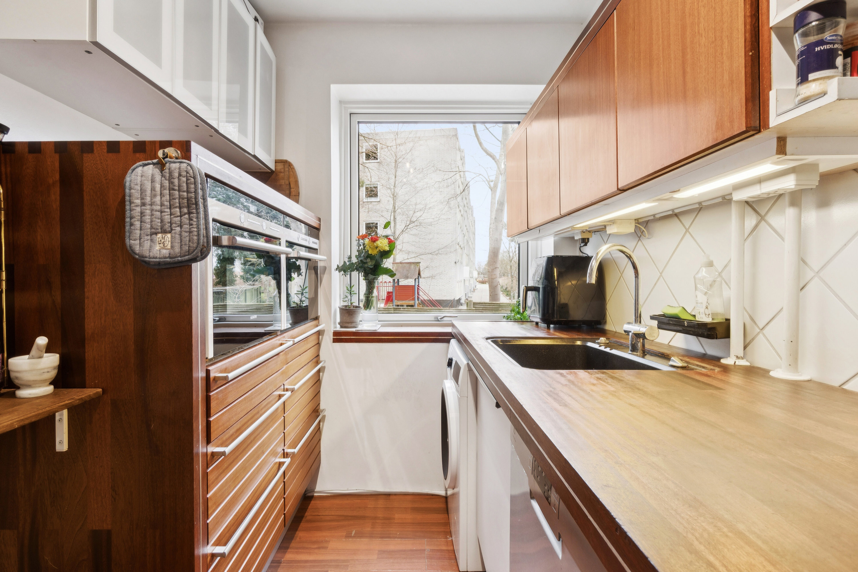 Fremhævet køkken billede i fuldskærmstilstand. Billede af Roskildevænget 61, st.. th., 4000 Roskilde