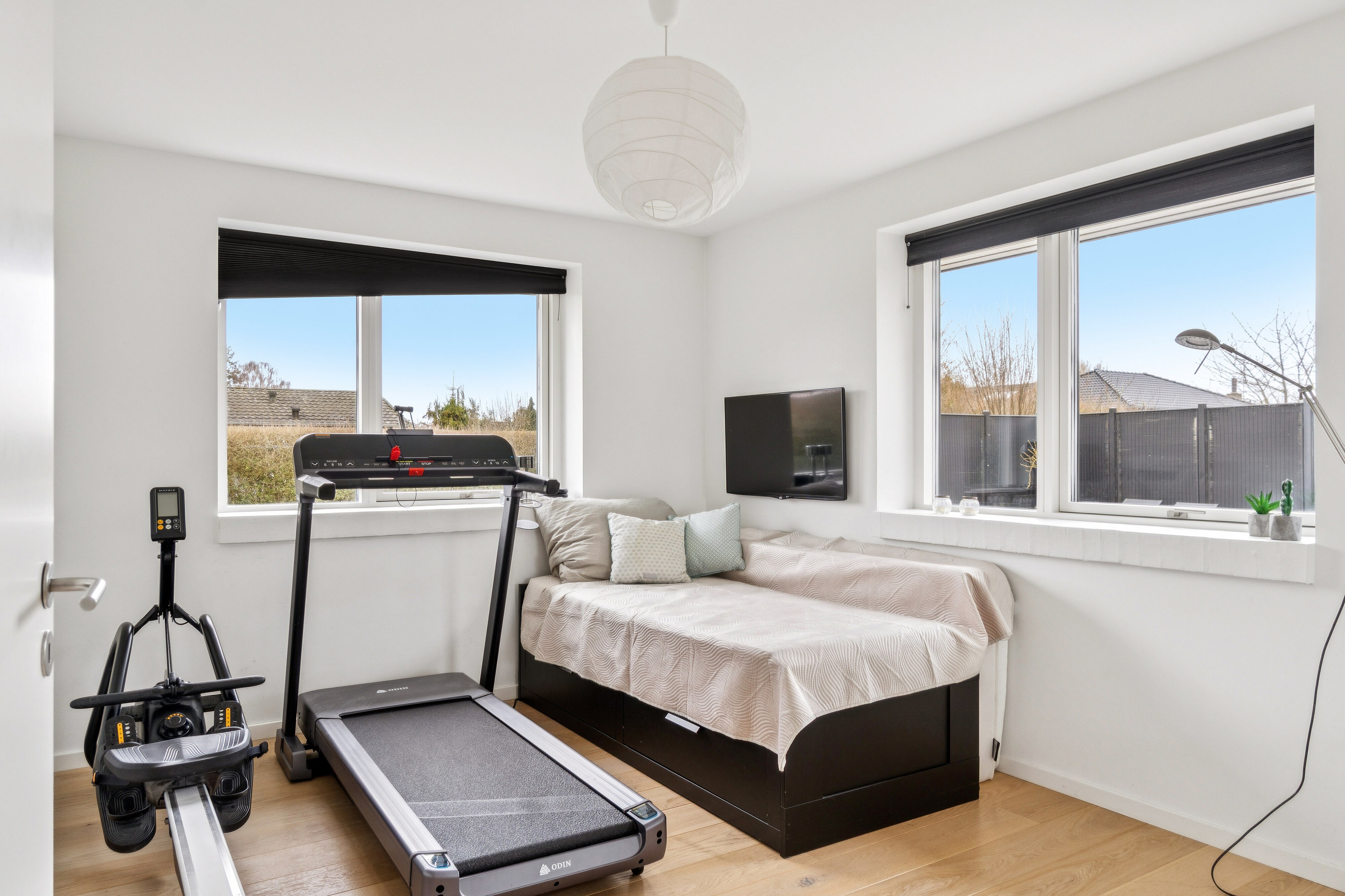 Fremhævet soveværelse billede i fuldskærmstilstand. Billede af Duevej 42, 2600 Glostrup