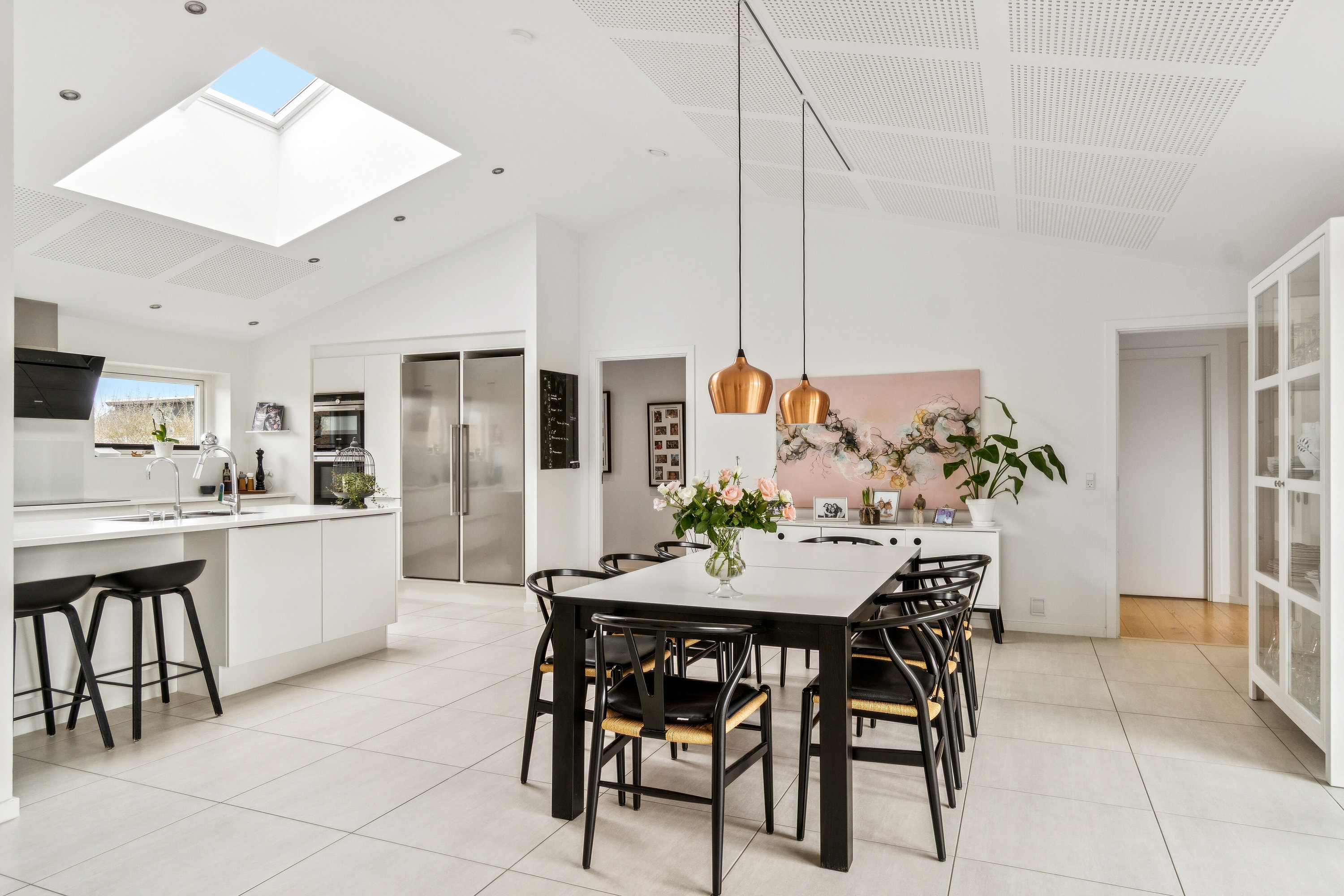 Fremhævet spisestue billede i fuldskærmstilstand. Billede af Duevej 42, 2600 Glostrup