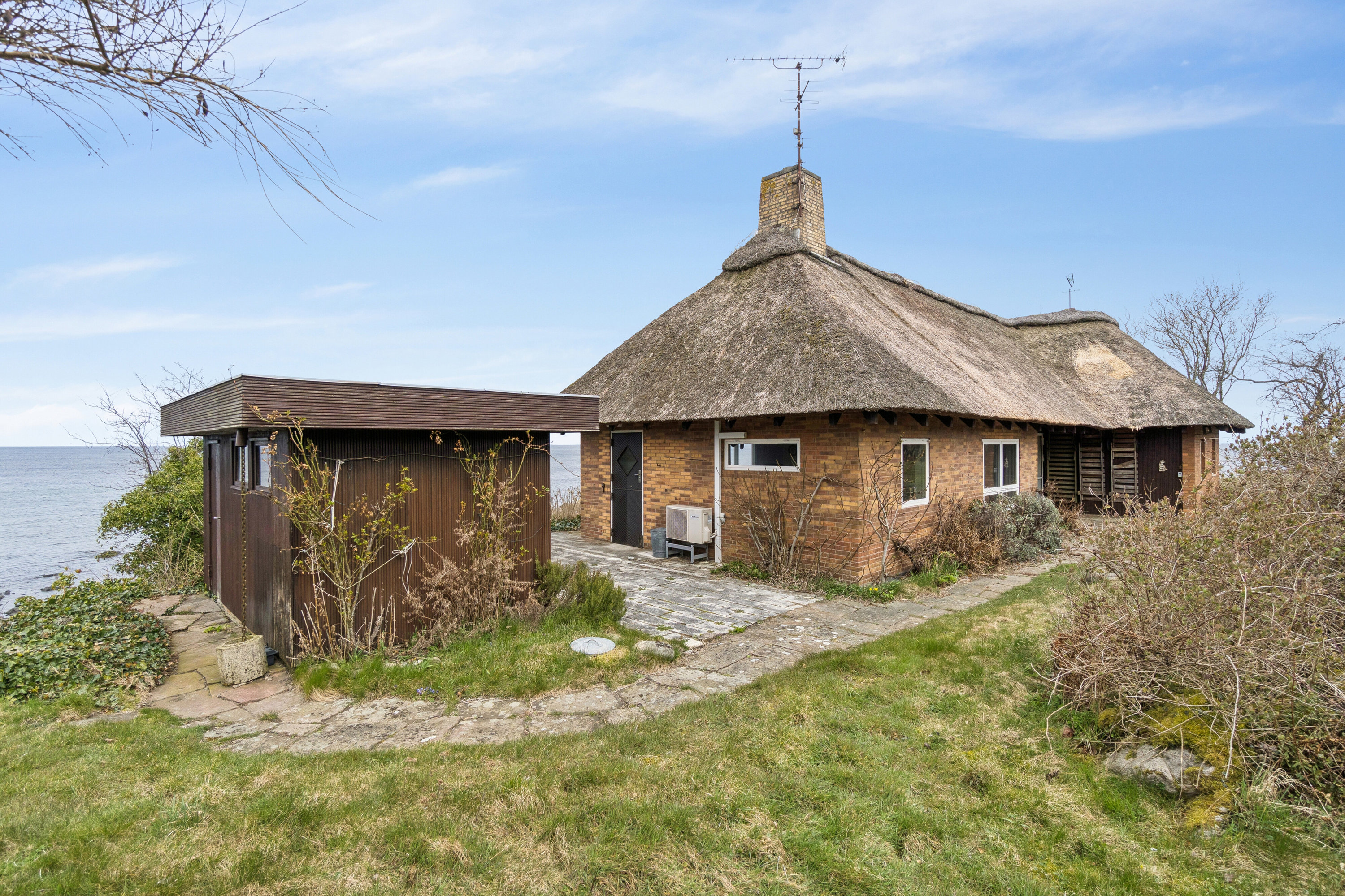 Fremhævet set fra haven billede i fuldskærmstilstand. Billede af Randkløvevej 48, Østermarie, 3760 Gudhjem