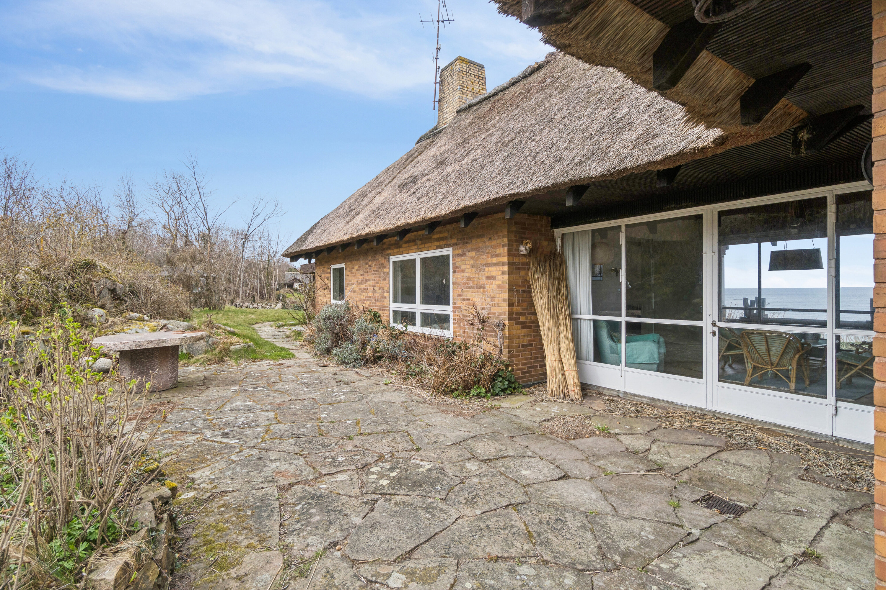 Fremhævet udendørs billede i fuldskærmstilstand. Billede af Randkløvevej 48, Østermarie, 3760 Gudhjem