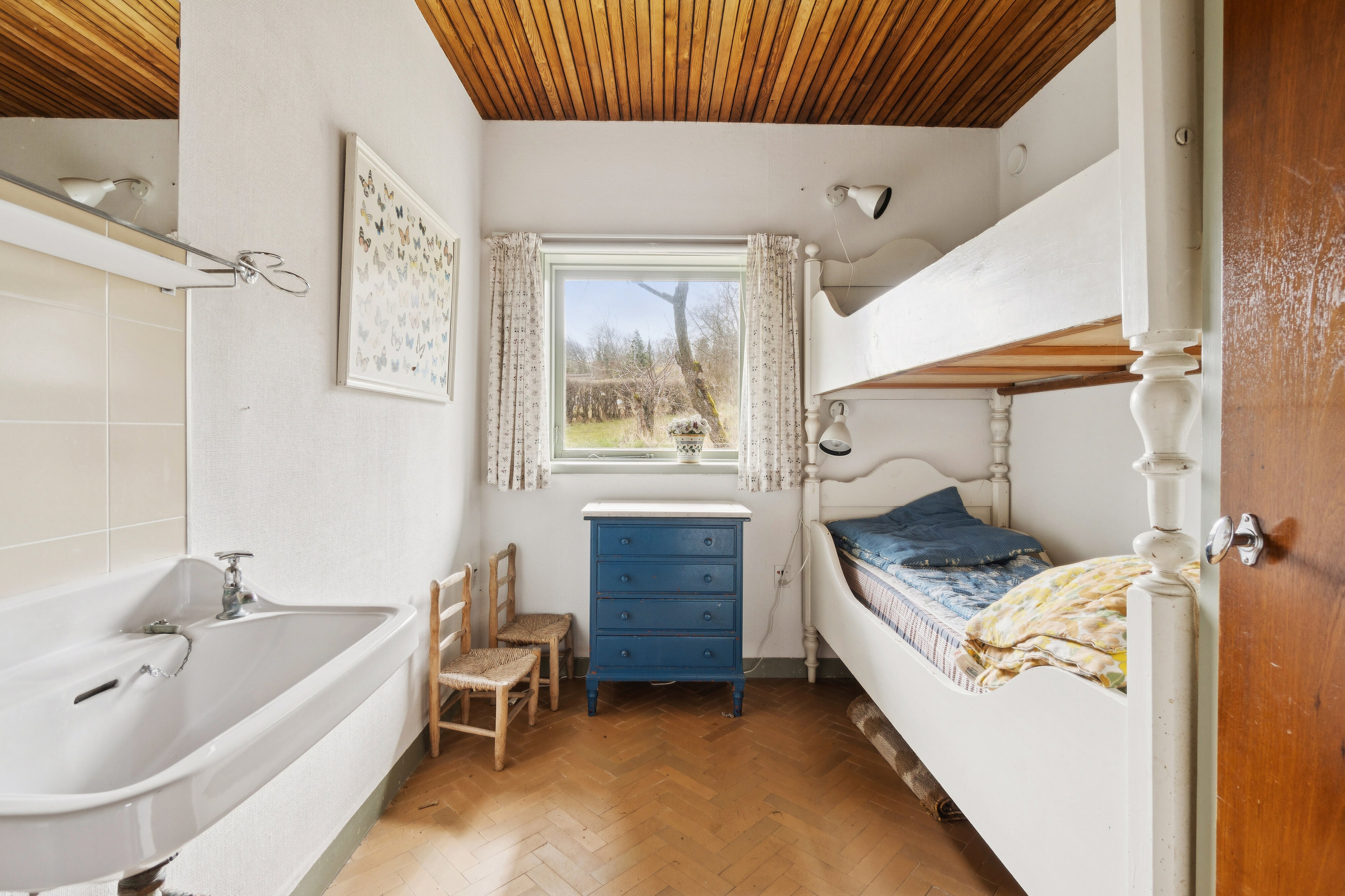 Fremhævet soveværelse billede i fuldskærmstilstand. Billede af Randkløvevej 48, Østermarie, 3760 Gudhjem