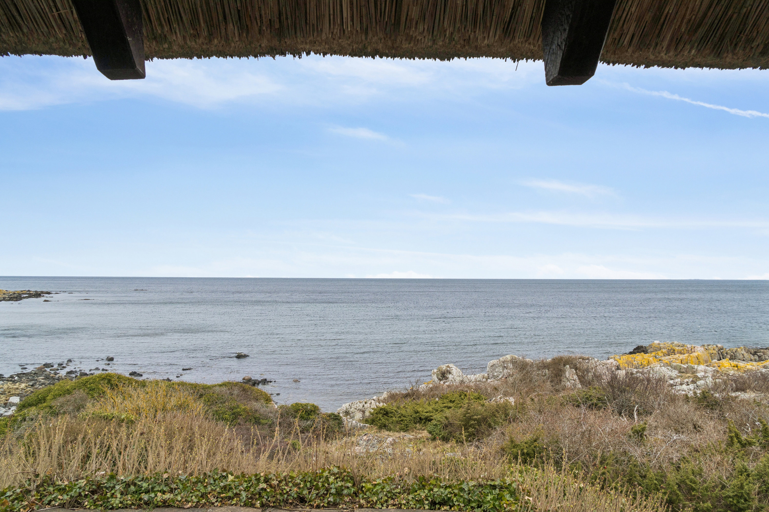 Fremhævet omgivelser billede i fuldskærmstilstand. Billede af Randkløvevej 48, Østermarie, 3760 Gudhjem