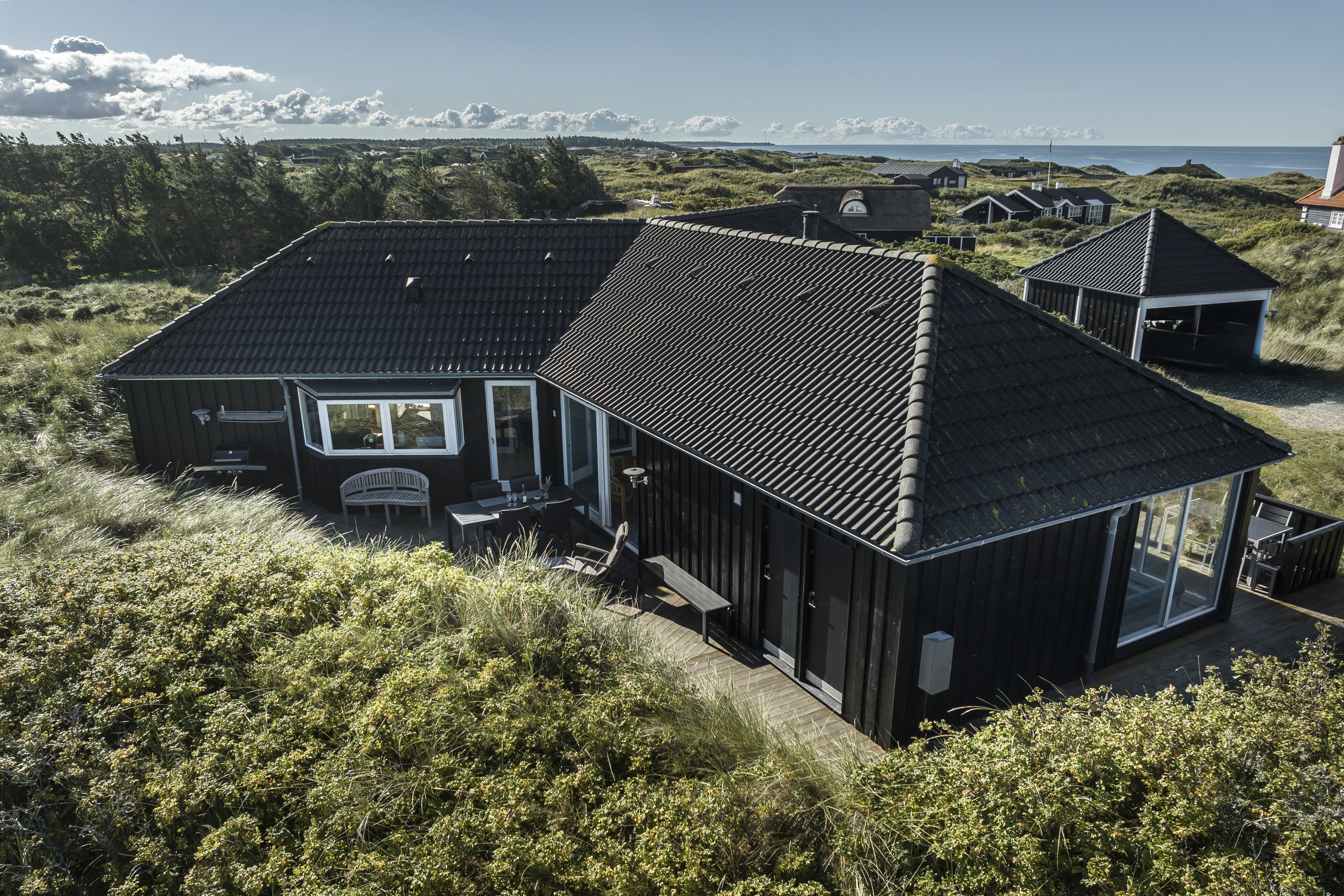 Fremhævet kig oppe fra billede i fuldskærmstilstand. Billede af Ingeborghusvej 4, Tornby, 9850 Hirtshals