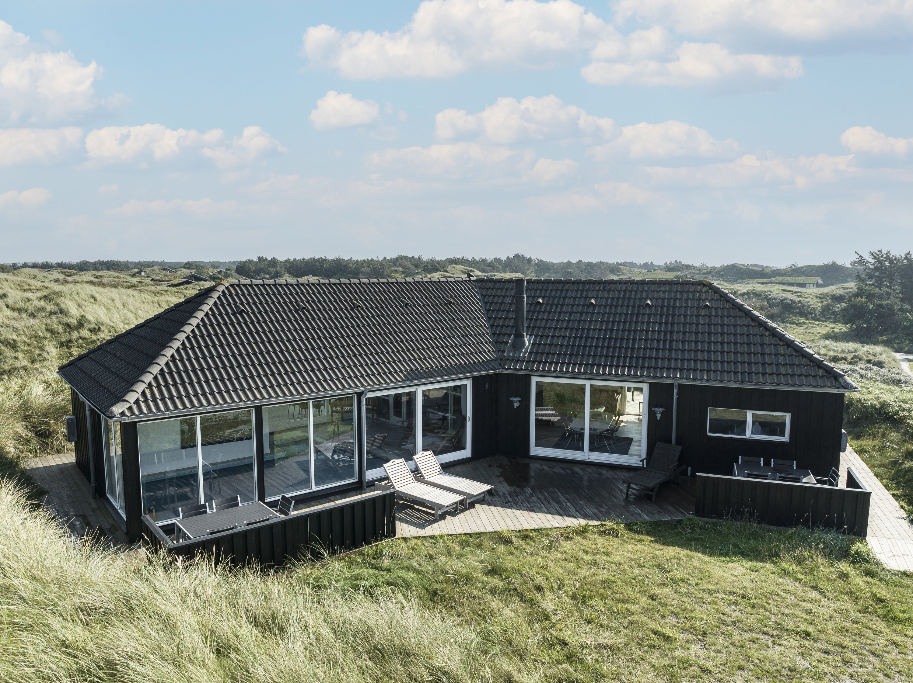 Fremhævet kig oppe fra billede i fuldskærmstilstand. Billede af Ingeborghusvej 4, Tornby, 9850 Hirtshals