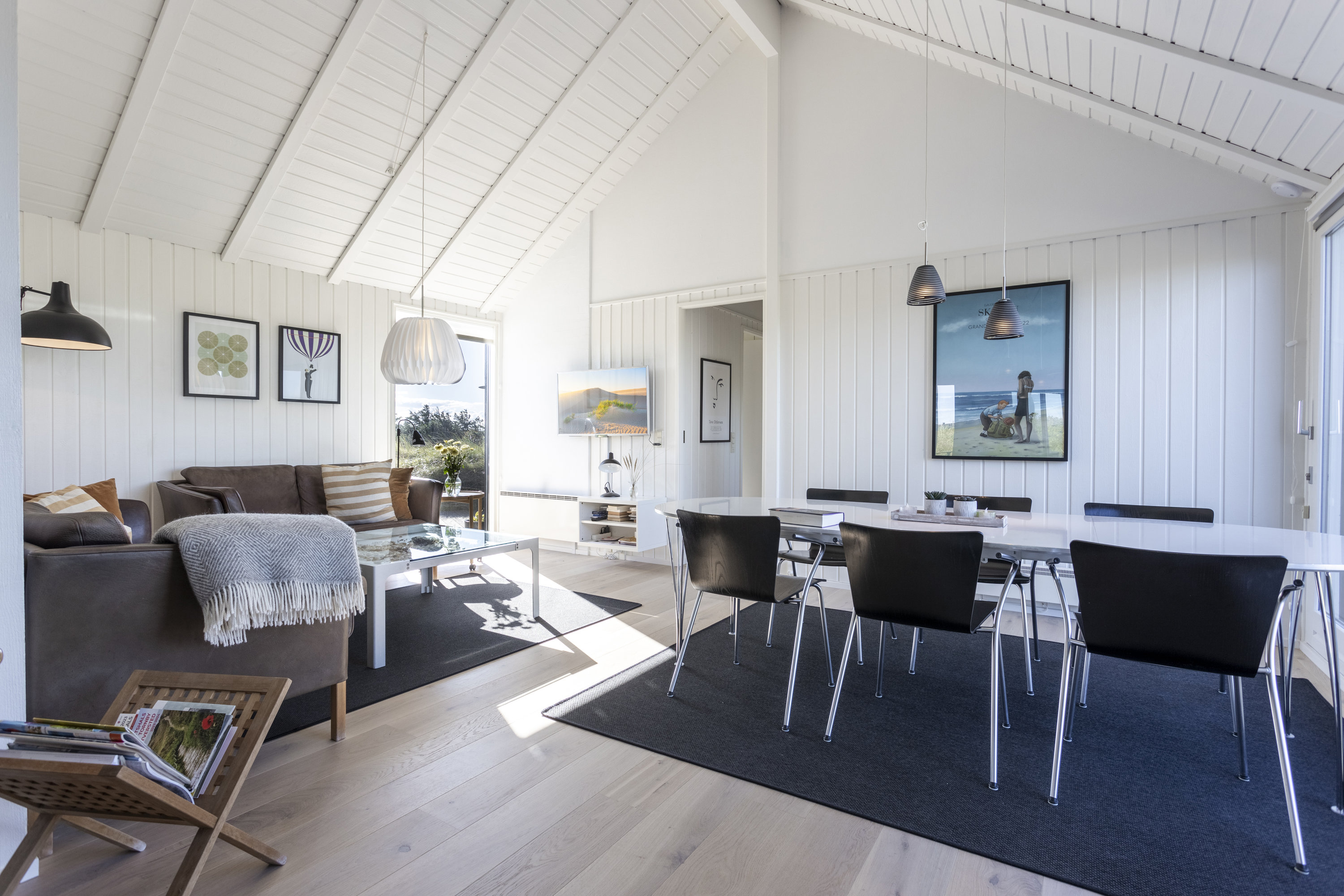 Fremhævet stue billede i fuldskærmstilstand. Billede af Ingeborghusvej 4, Tornby, 9850 Hirtshals