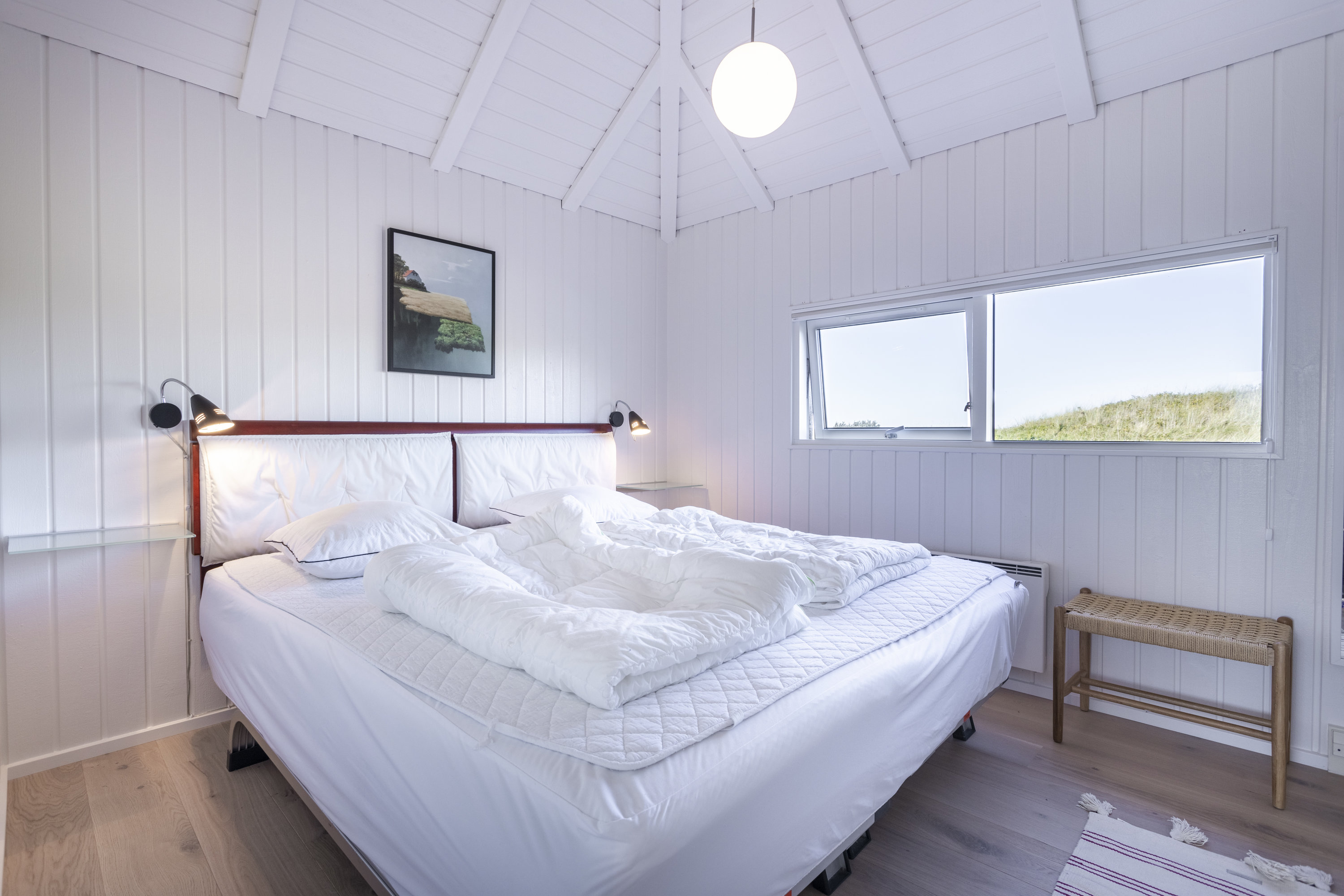 Fremhævet soveværelse billede i fuldskærmstilstand. Billede af Ingeborghusvej 4, Tornby, 9850 Hirtshals