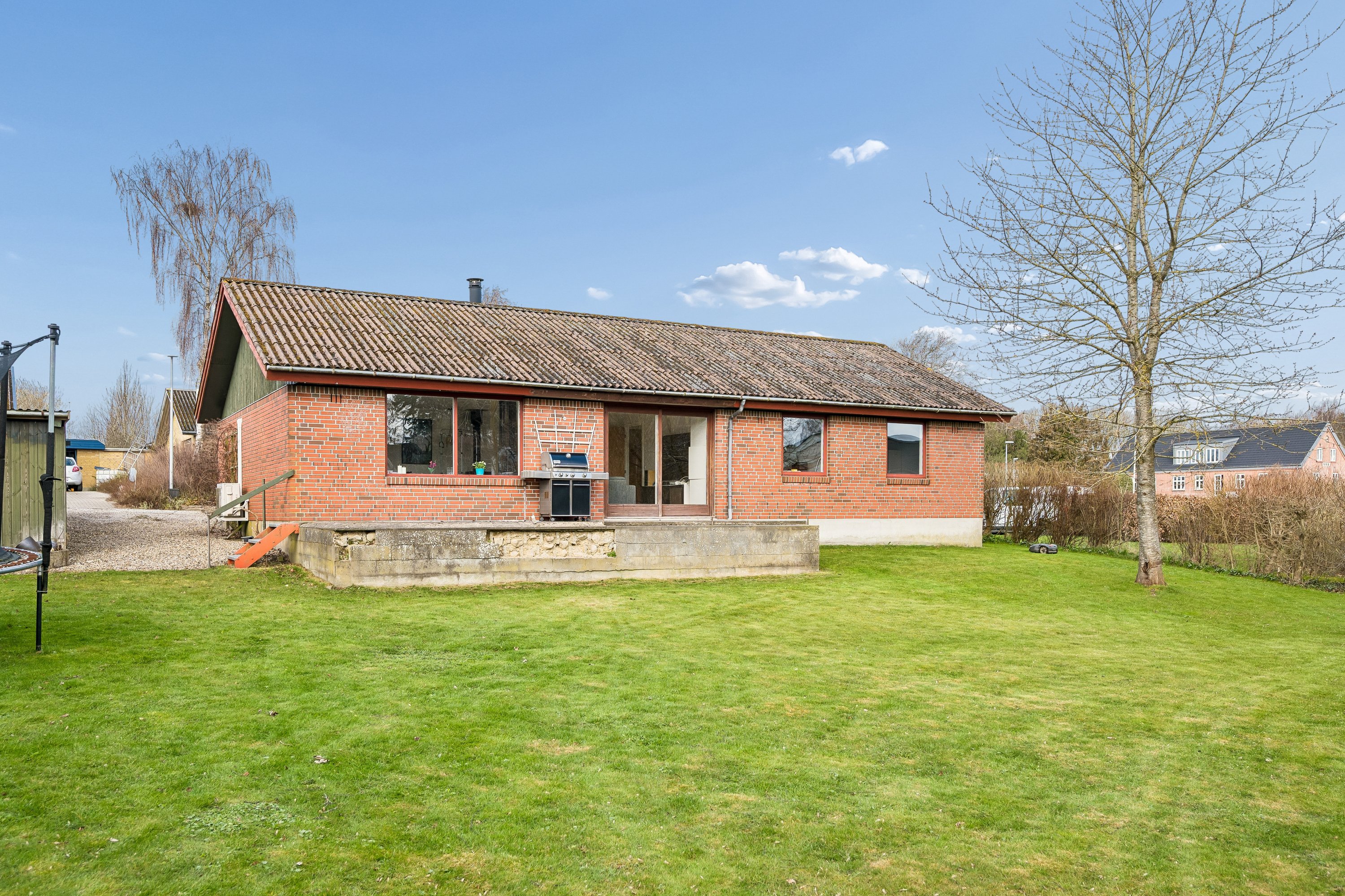 Fremhævet andet billede i fuldskærmstilstand. Billede af Ruholmsvej 15, Vitten, 8382 Hinnerup