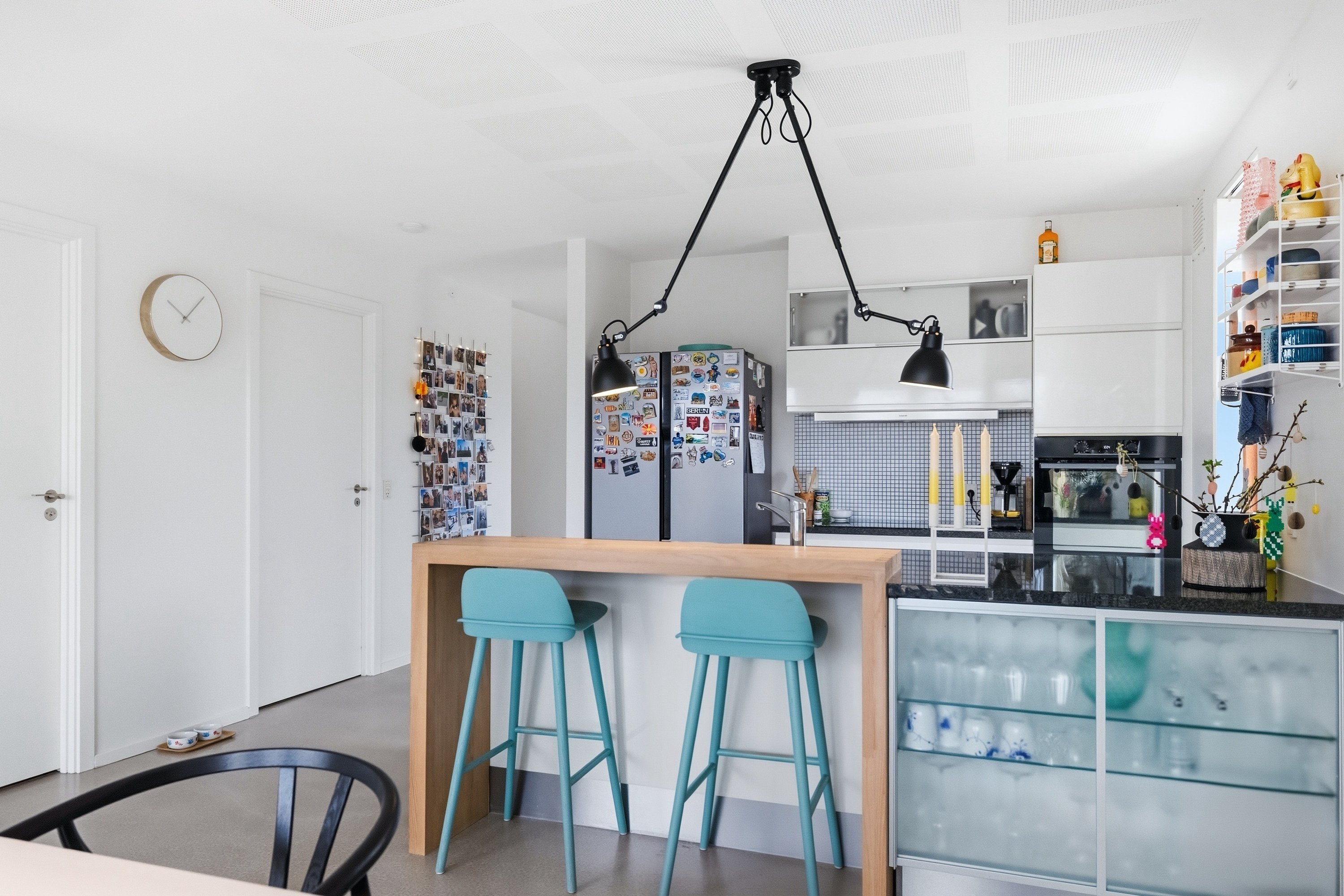 Fremhævet køkken/alrum billede i fuldskærmstilstand. Billede af Nymarks Allé 77, 8320 Mårslet