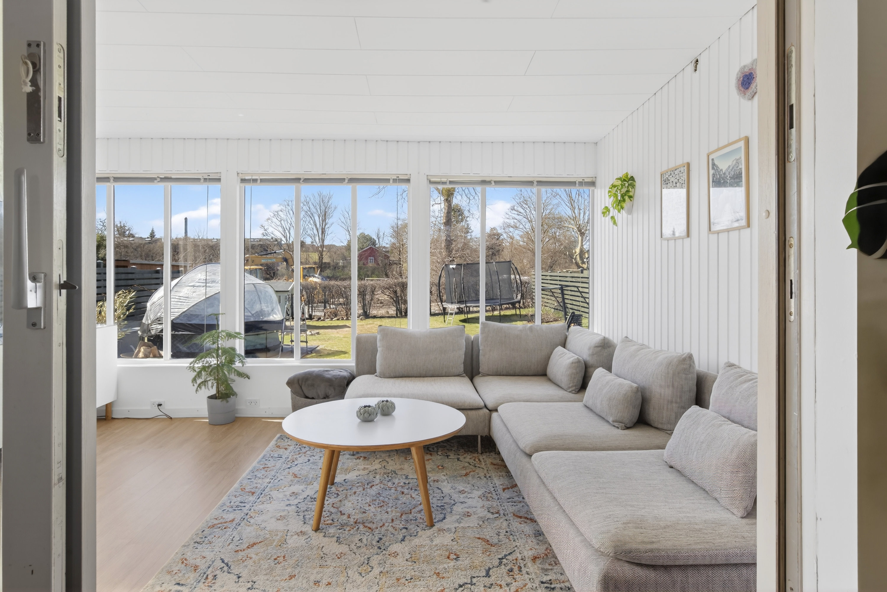 Fremhævet stue billede i fuldskærmstilstand. Billede af Ved Kagså 39, 2860 Søborg