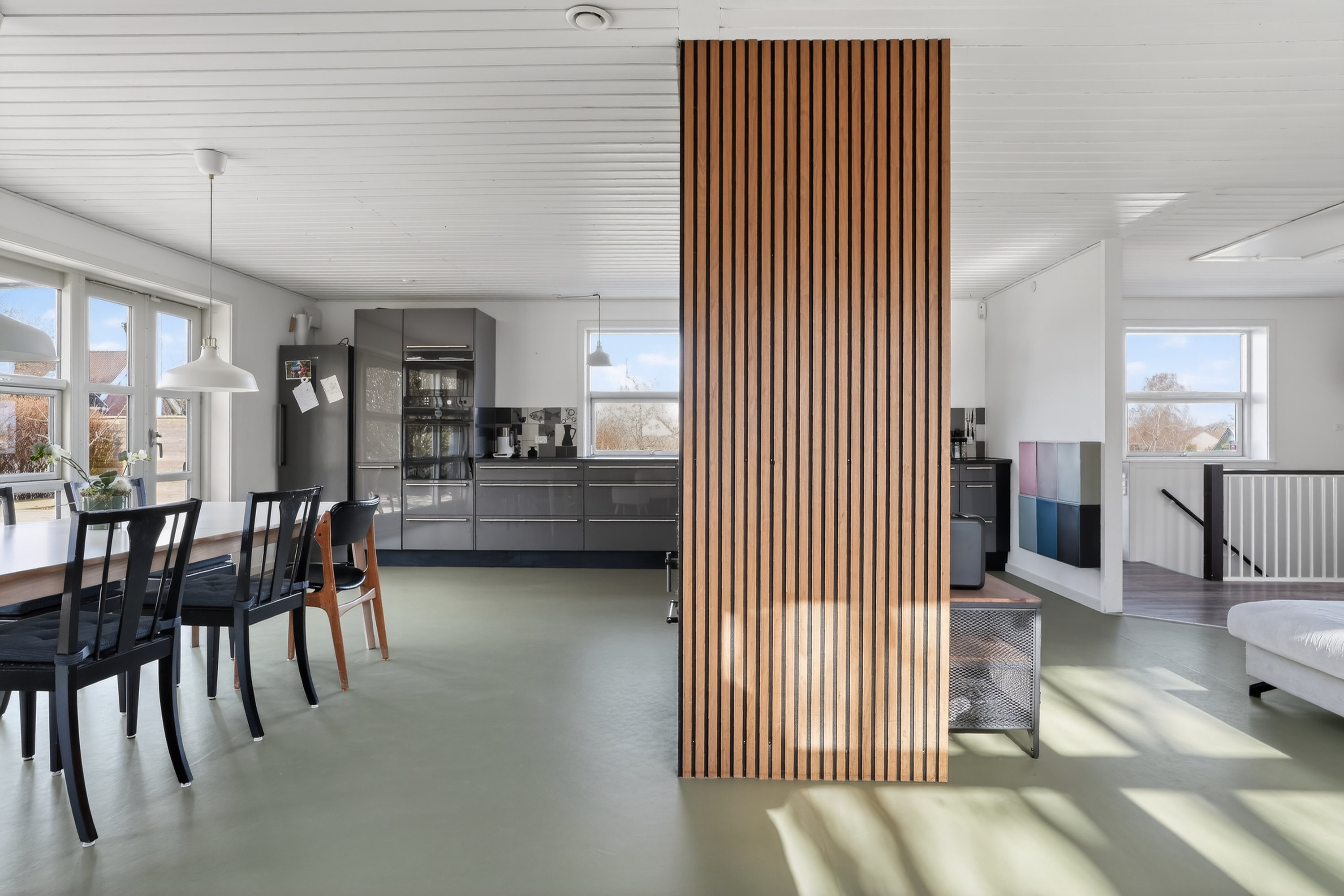 Fremhævet stue billede i fuldskærmstilstand. Billede af Okkerbjergvej 2, 4500 Nykøbing Sj