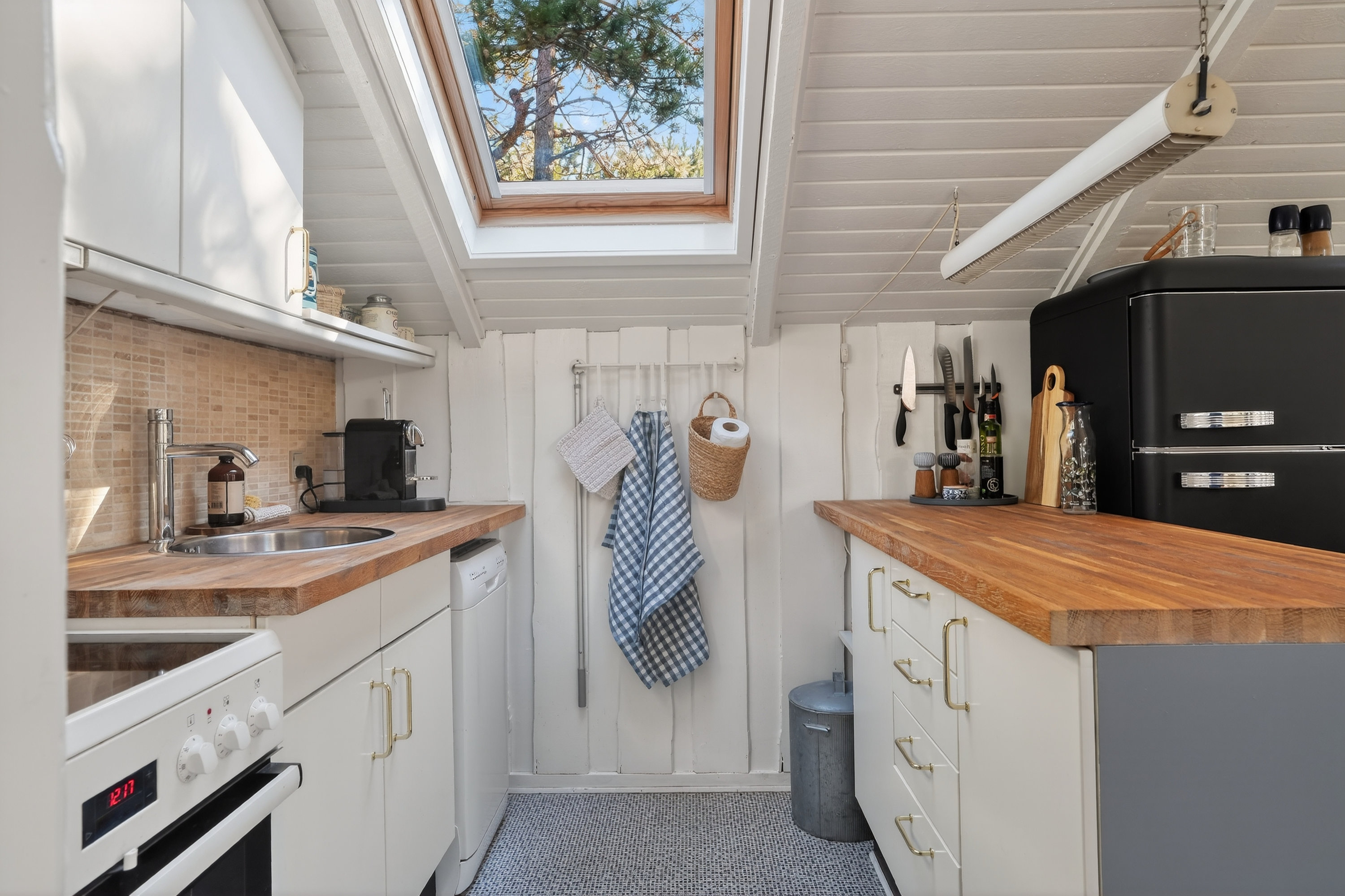 Fremhævet køkken billede i fuldskærmstilstand. Billede af Vesterlyngvej 113, 4500 Nykøbing Sj