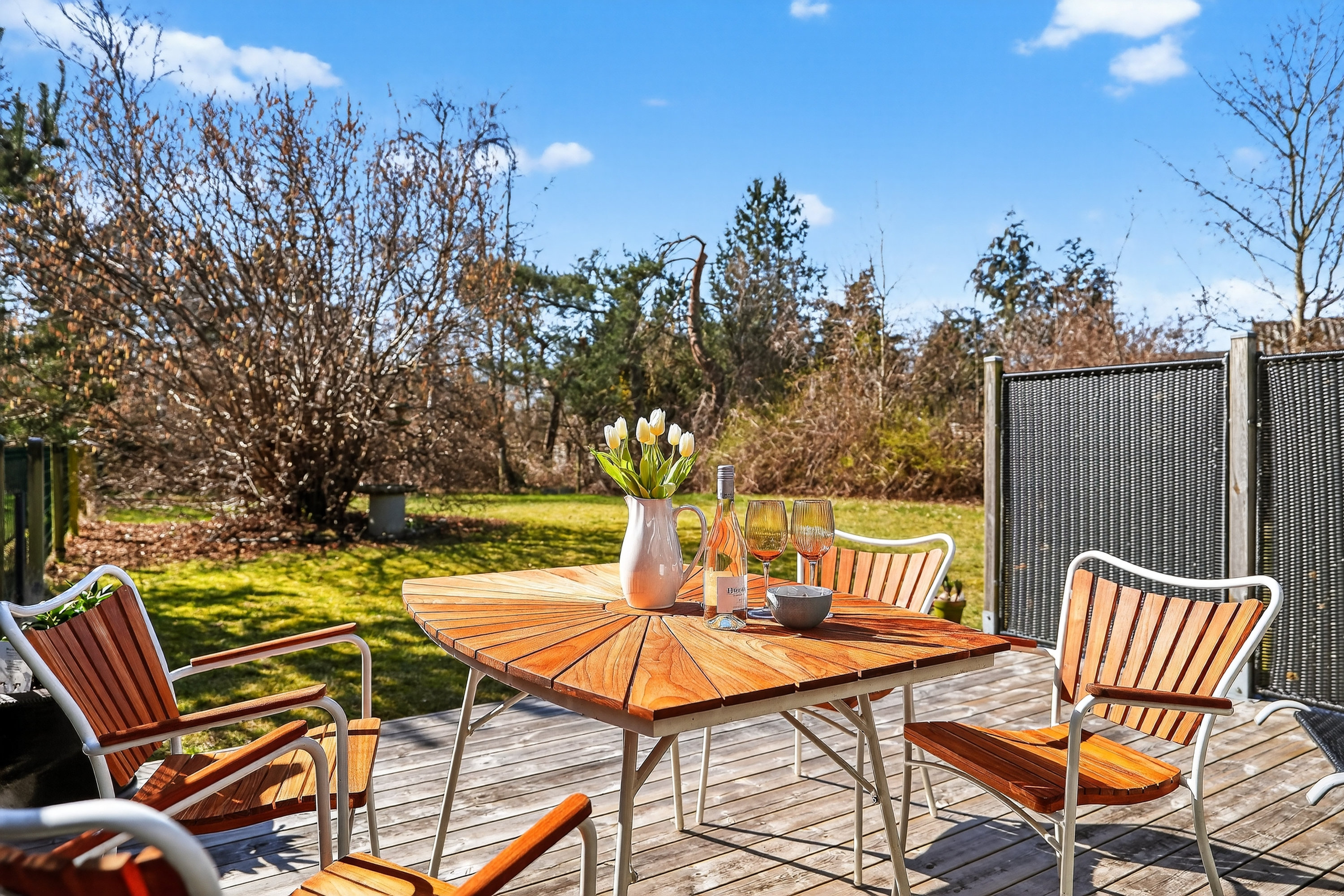 Fremhævet terrasse billede i fuldskærmstilstand. Billede af Vesterlyngvej 113, 4500 Nykøbing Sj