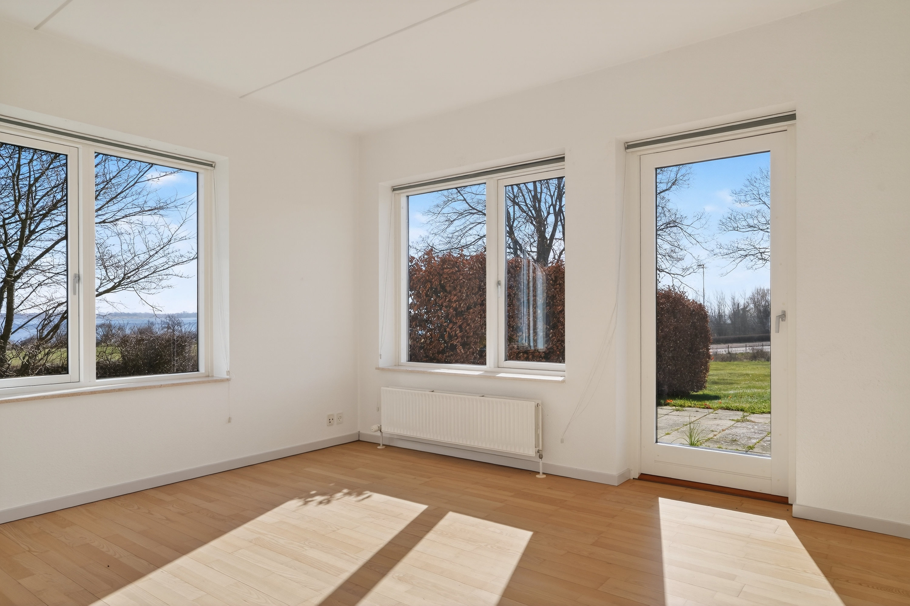 Fremhævet stue billede i fuldskærmstilstand. Billede af Annebergparken 4, st.. 45., 4500 Nykøbing Sj