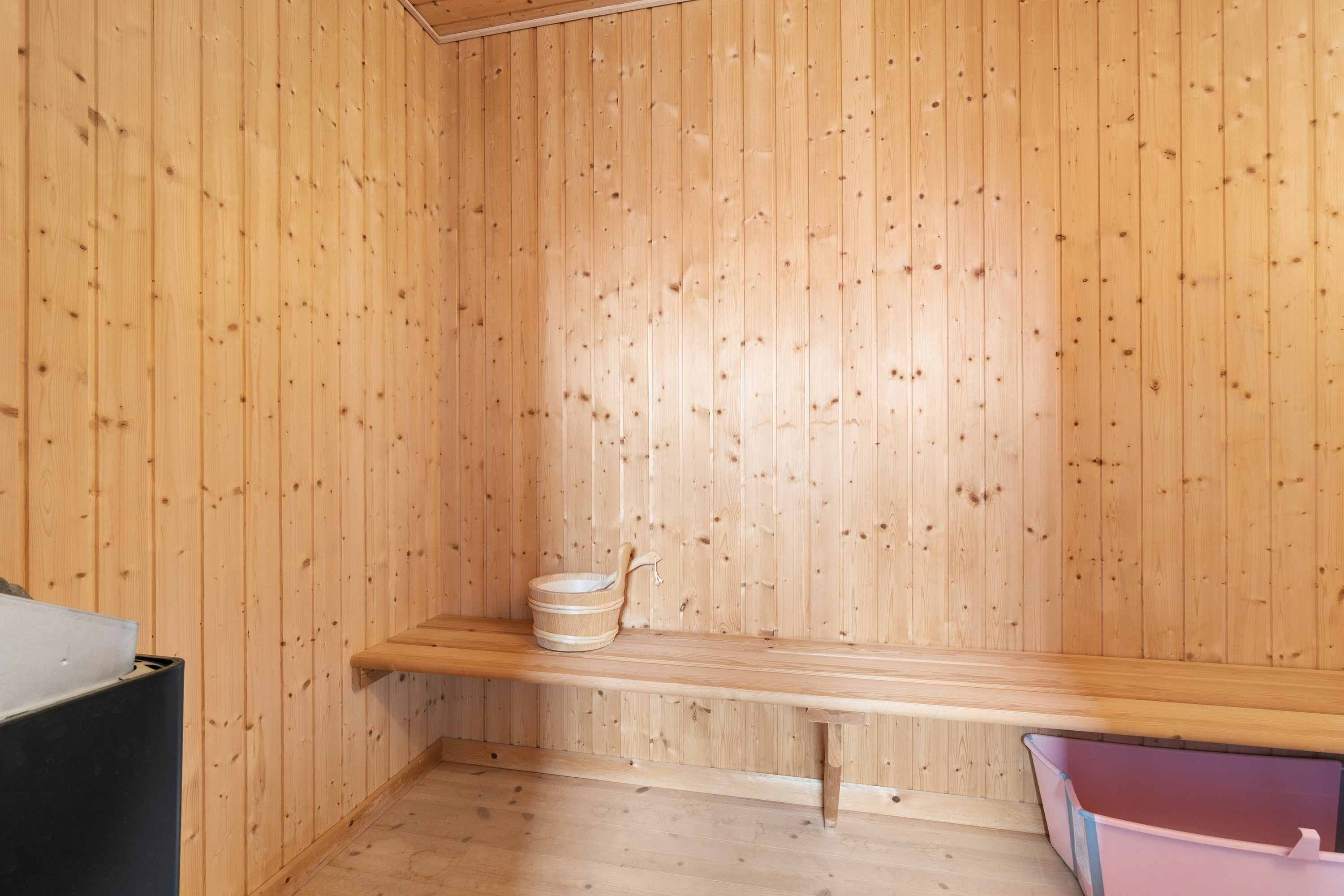 Fremhævet sauna billede i fuldskærmstilstand. Billede af Asteløkken 1, Sandvig, 3770 Allinge