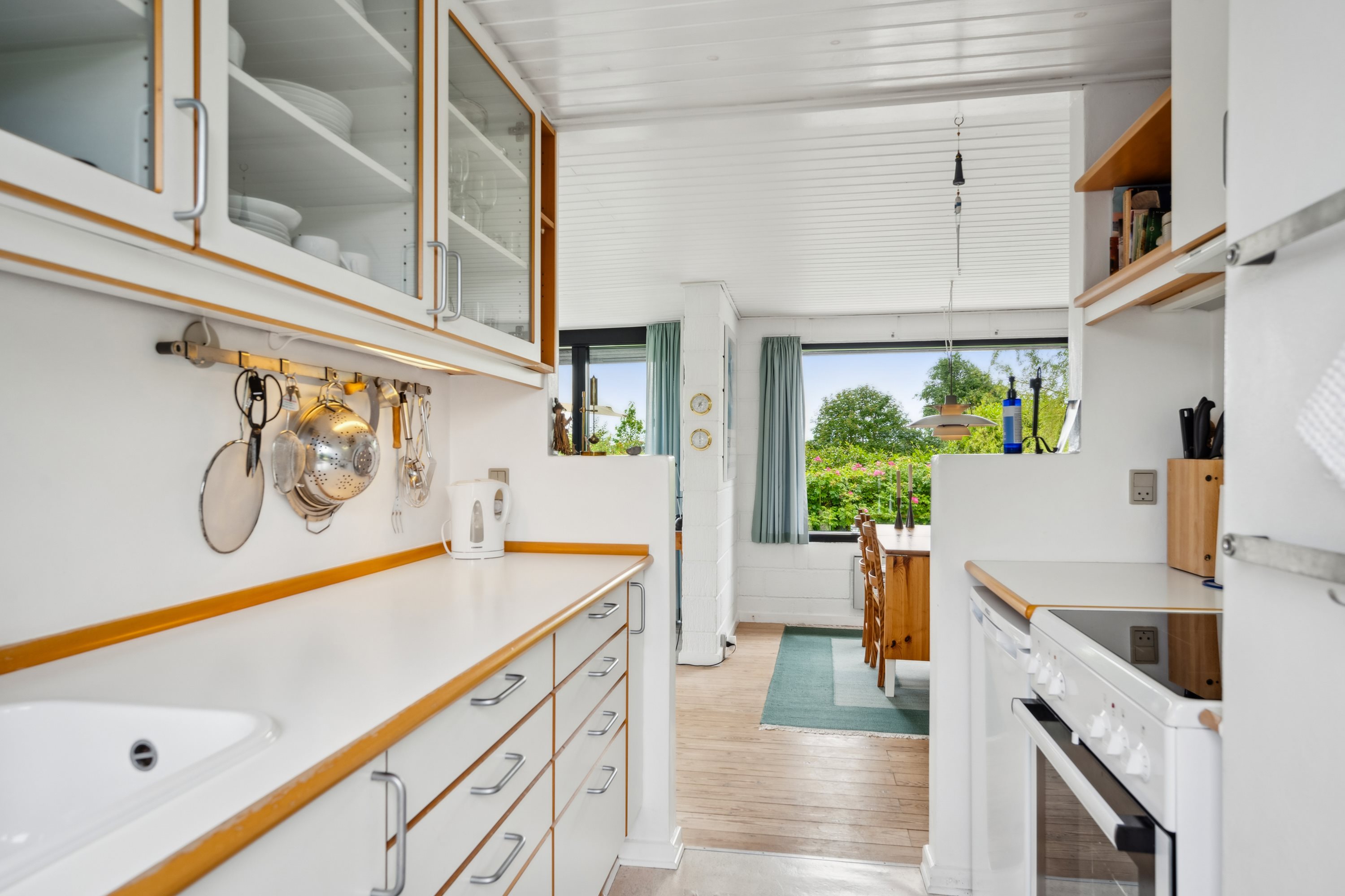 Fremhævet køkken billede i fuldskærmstilstand. Billede af Katamaranstien 7, Dråby Strand, 8400 Ebeltoft