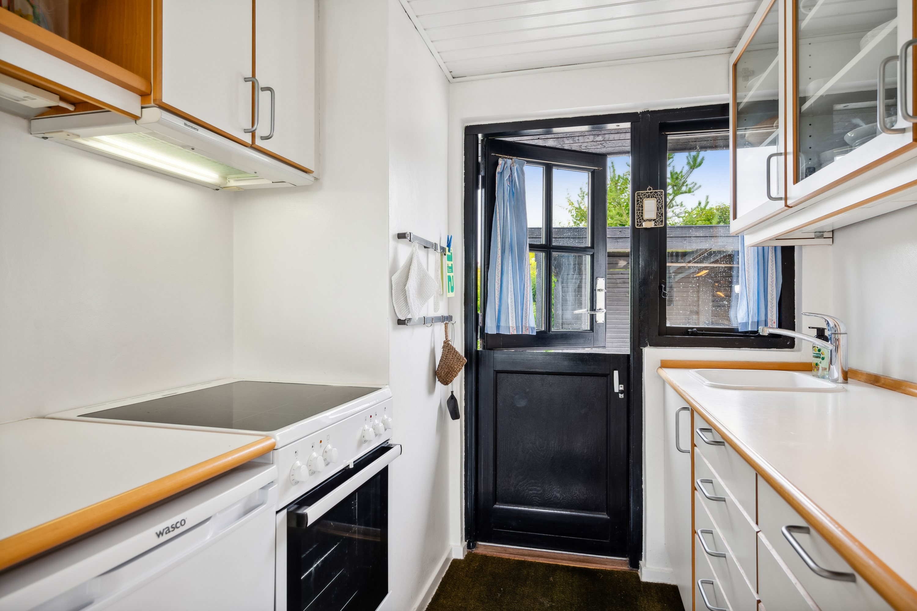 Fremhævet køkken billede i fuldskærmstilstand. Billede af Katamaranstien 7, Dråby Strand, 8400 Ebeltoft