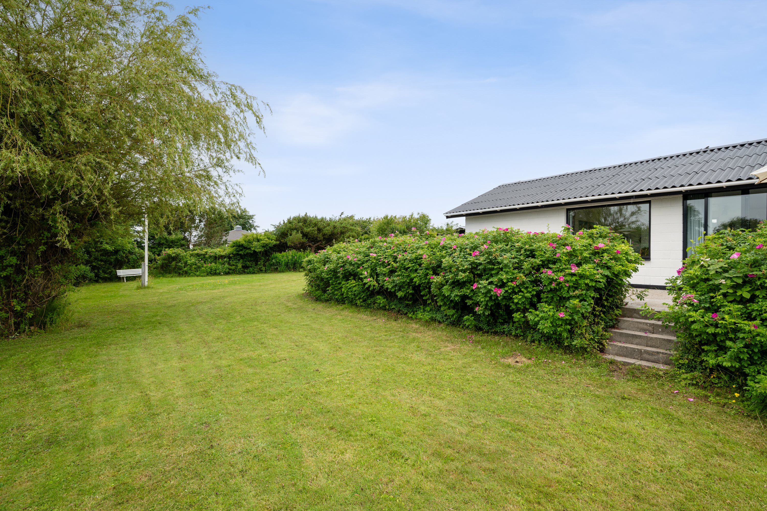 Fremhævet ejendom 1 billede i fuldskærmstilstand. Billede af Katamaranstien 7, Dråby Strand, 8400 Ebeltoft