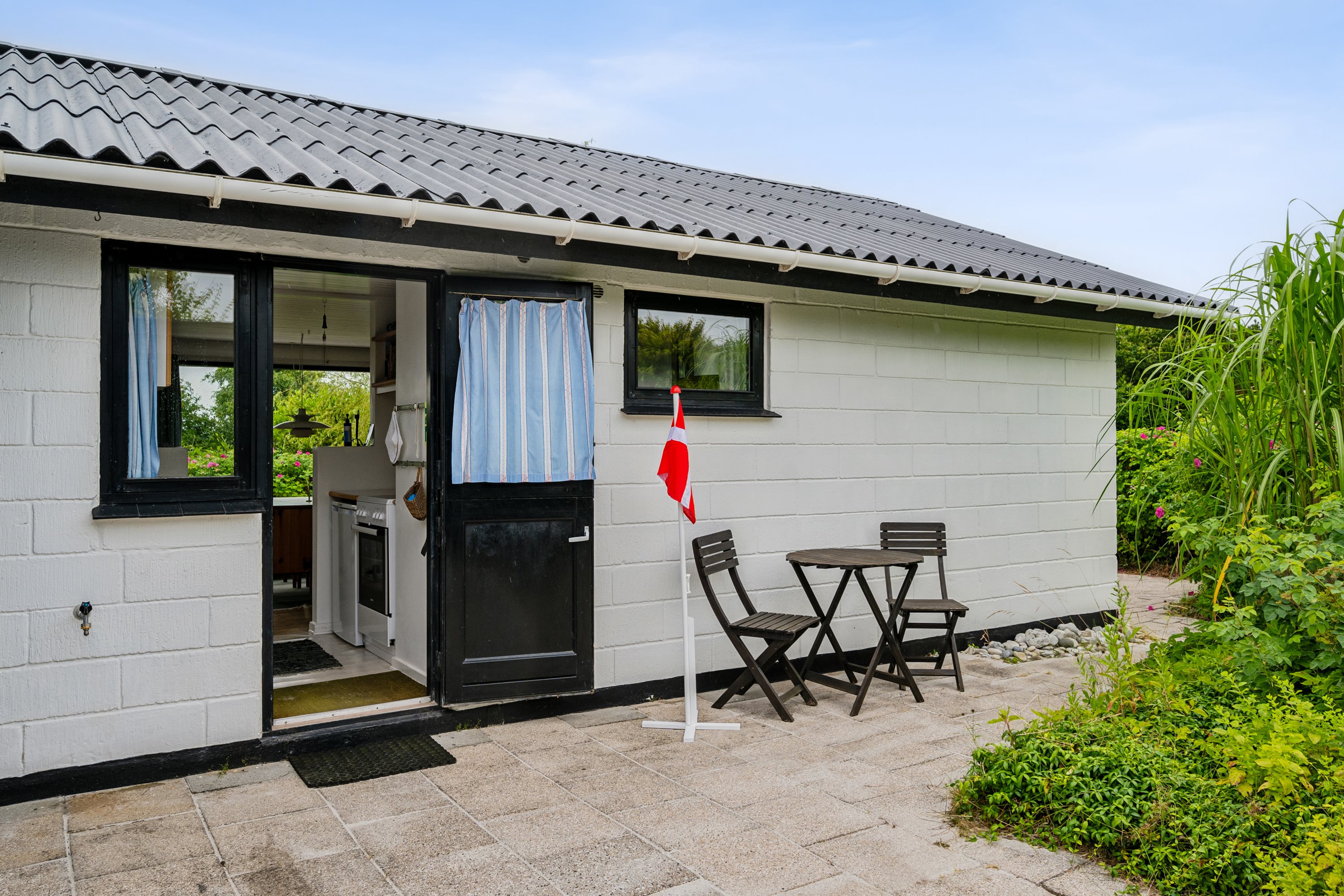 Fremhævet ejendom 1 billede i fuldskærmstilstand. Billede af Katamaranstien 7, Dråby Strand, 8400 Ebeltoft