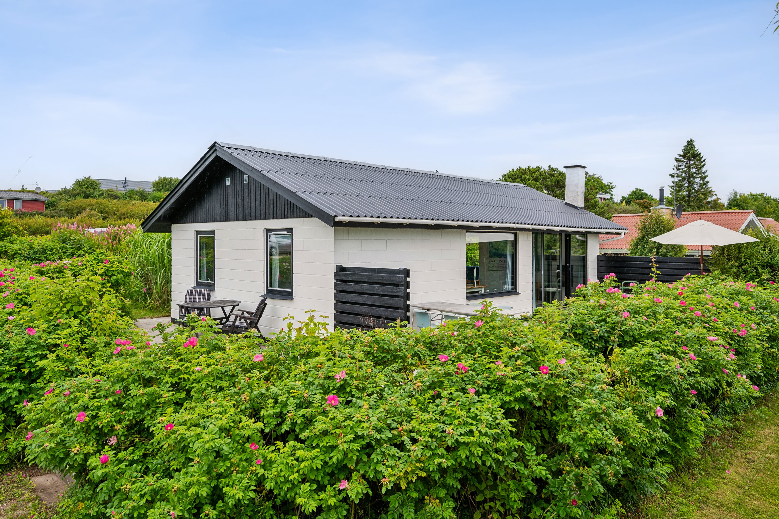 Fremhævet ejendom 1 billede i fuldskærmstilstand. Billede af Katamaranstien 7, Dråby Strand, 8400 Ebeltoft