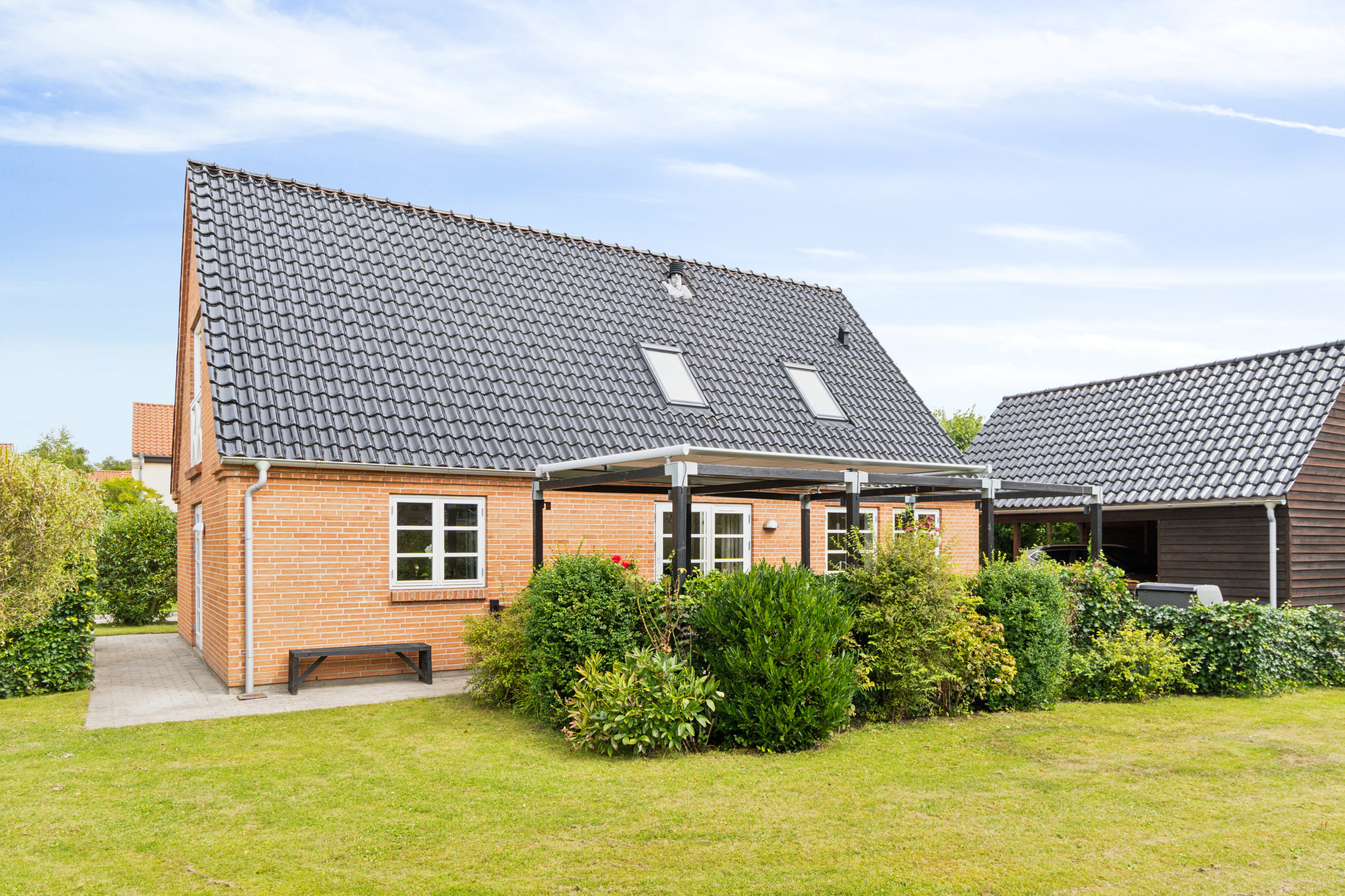 Fremhævet  billede i fuldskærmstilstand. Billede af Stensbjerg 15, 2600 Glostrup