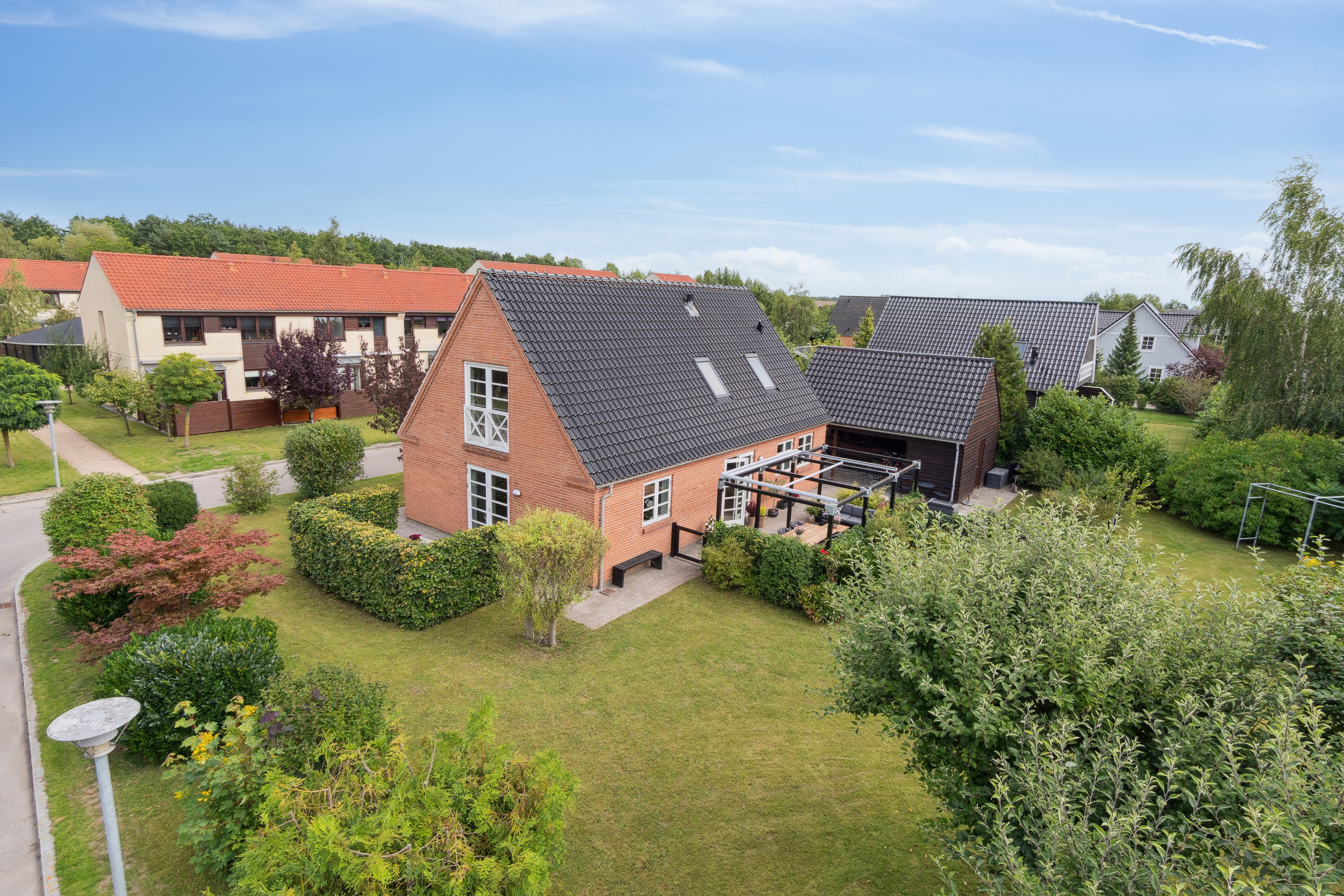 Fremhævet  billede i fuldskærmstilstand. Billede af Stensbjerg 15, 2600 Glostrup