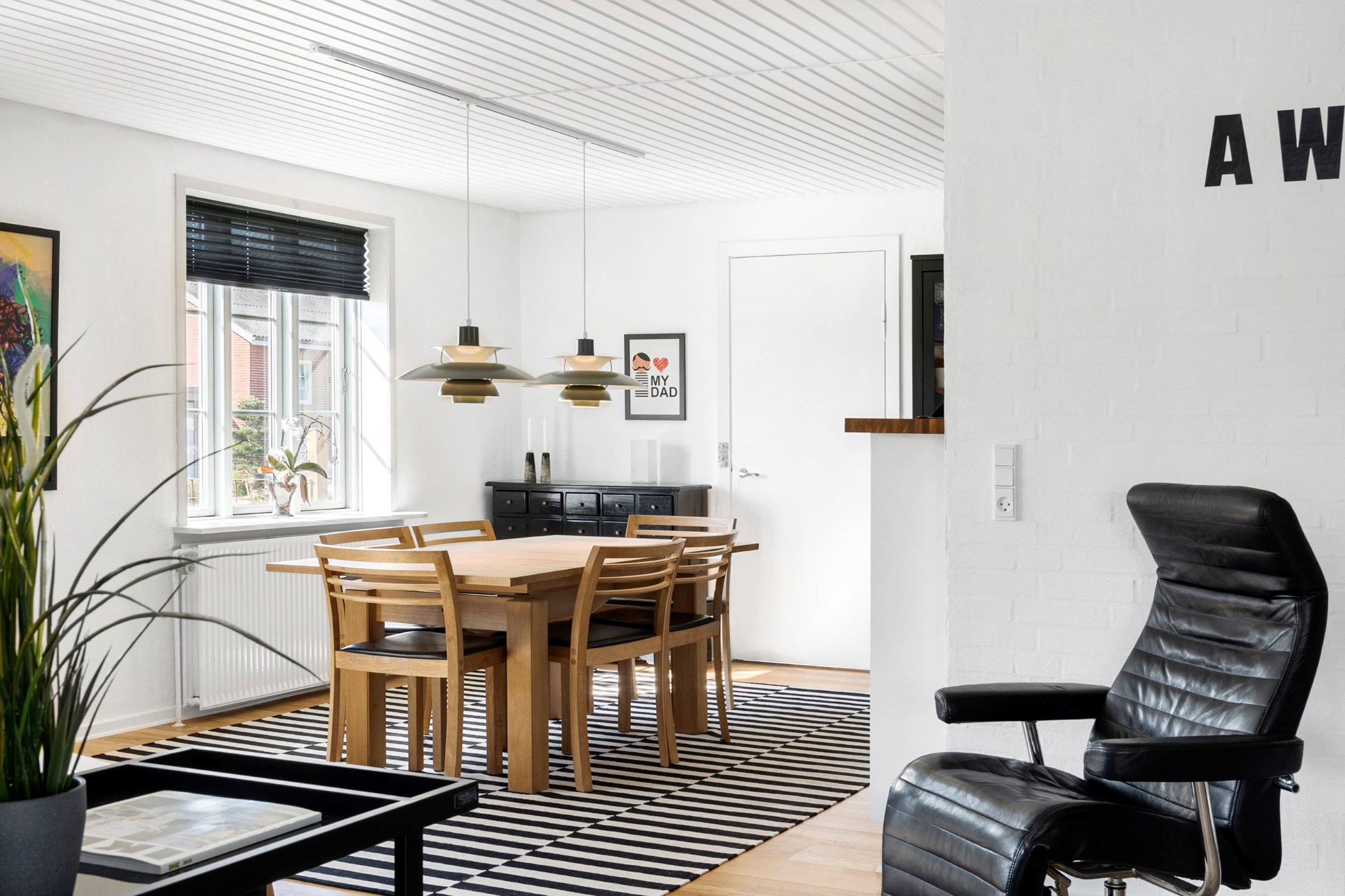 Fremhævet stue billede i fuldskærmstilstand. Billede af Vejlevej 45, 6880 Tarm