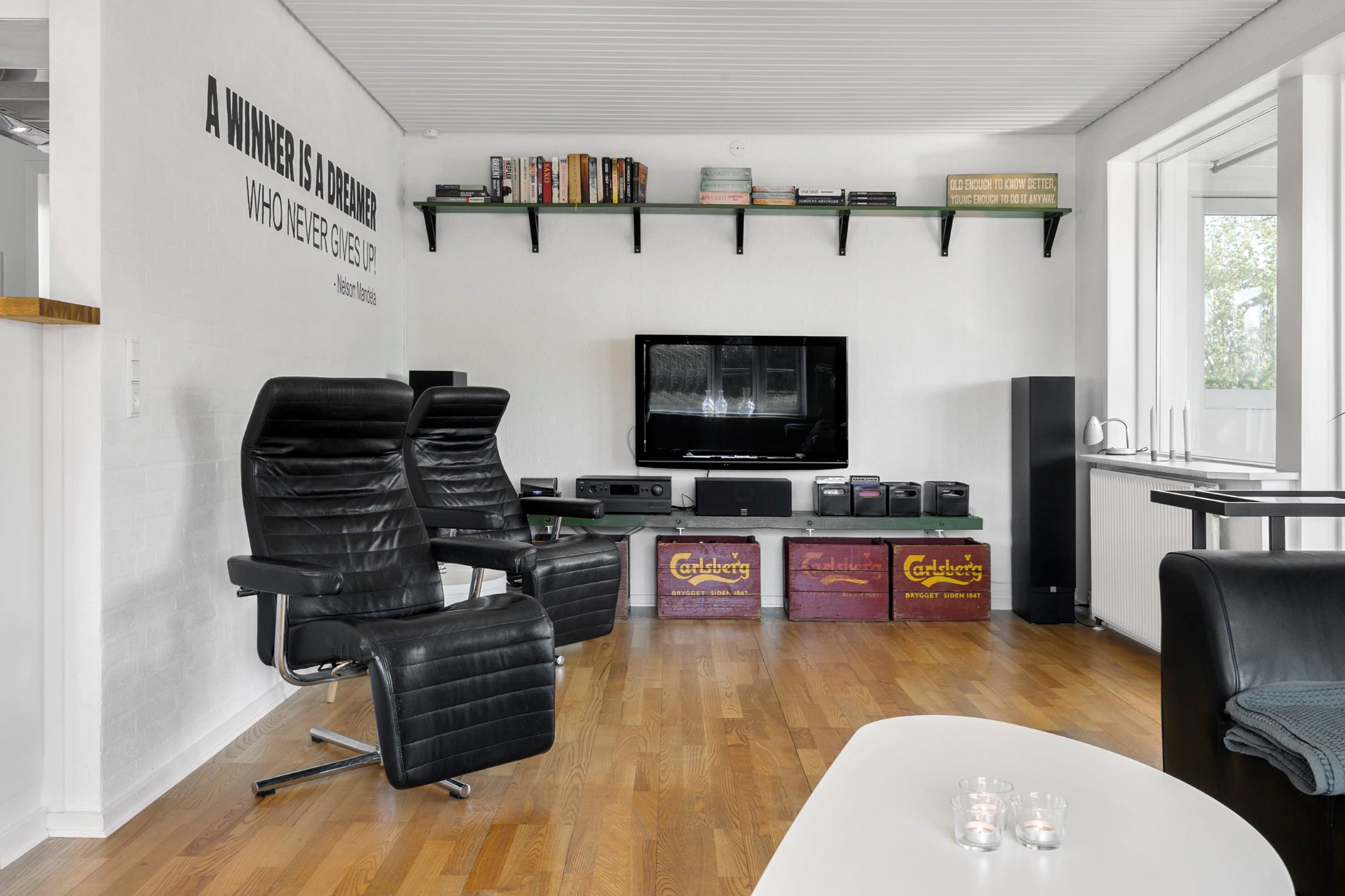 Fremhævet stue billede i fuldskærmstilstand. Billede af Vejlevej 45, 6880 Tarm