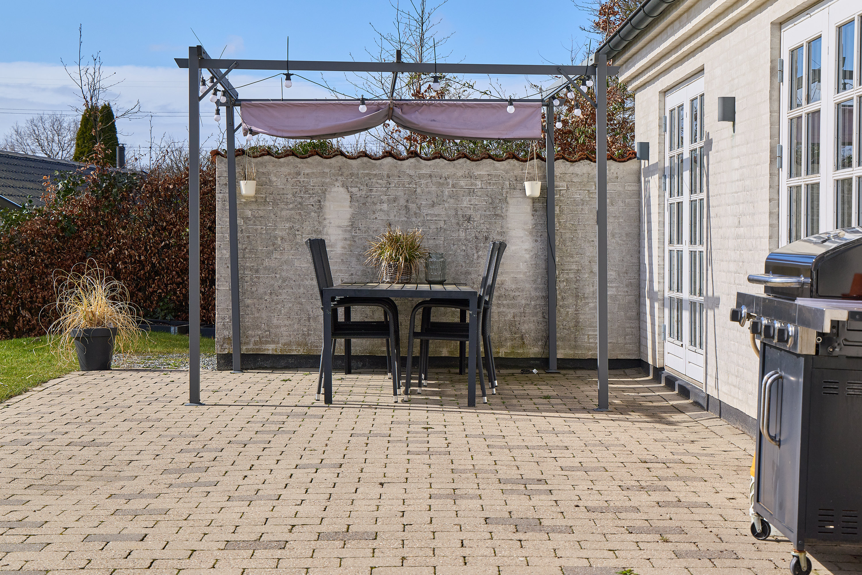 Fremhævet terrasse billede i fuldskærmstilstand. Billede af Hasselvej 2, Jørlunde, 3550 Slangerup